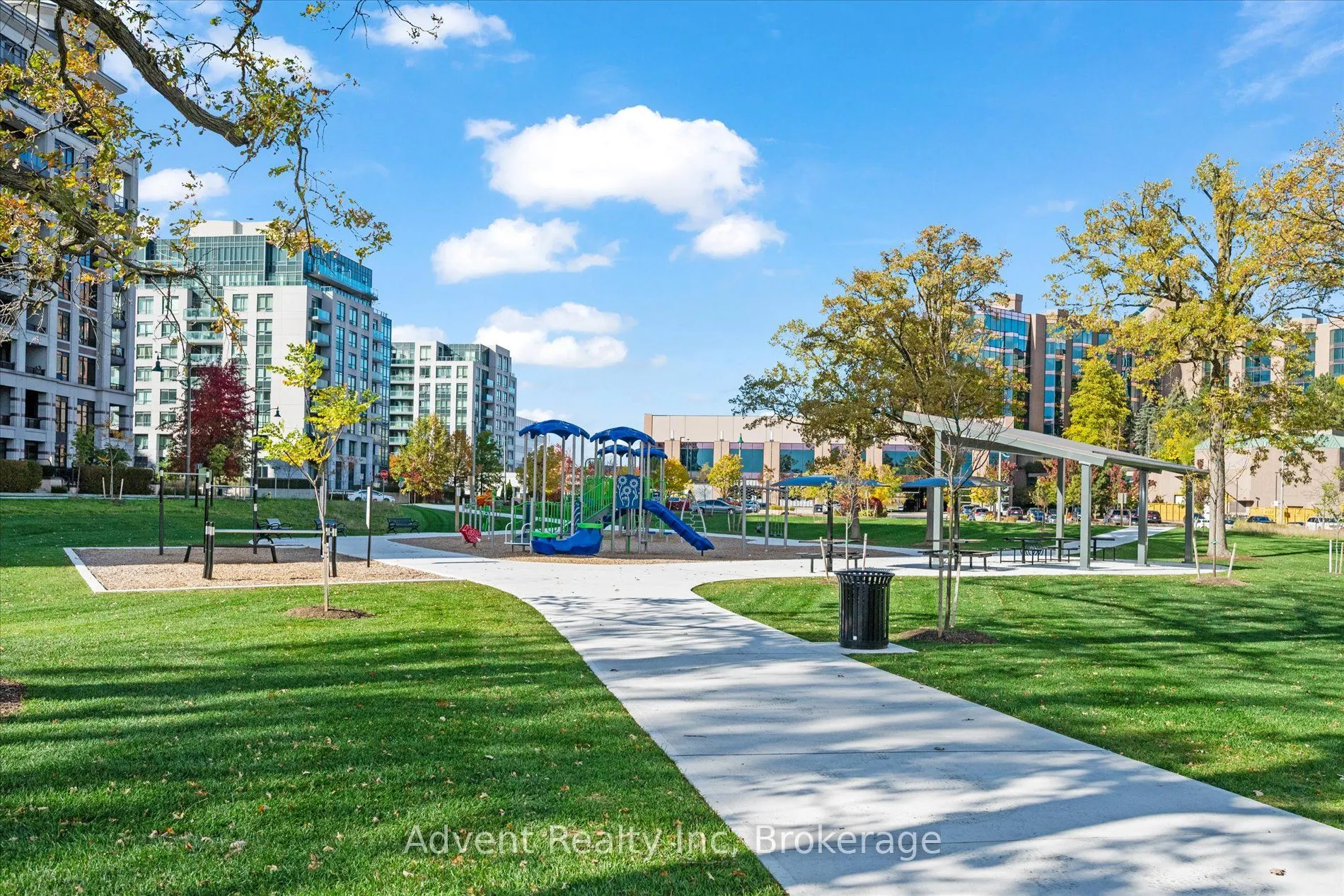 8 Cedarland Drive, #127W