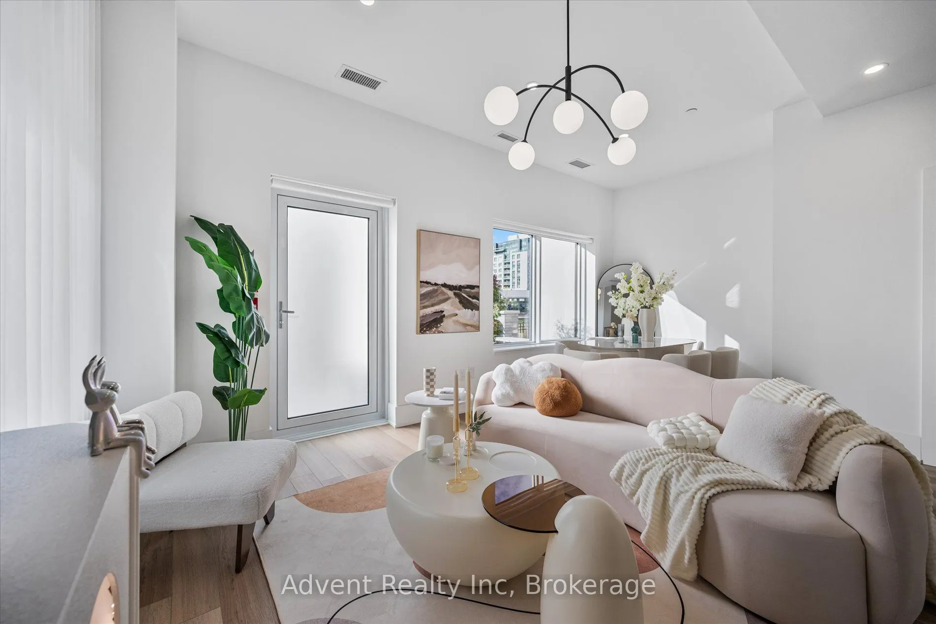 8 Cedarland Drive, #127W