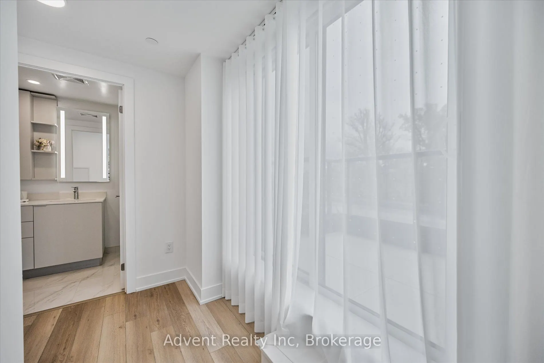 8 Cedarland Drive, #127W