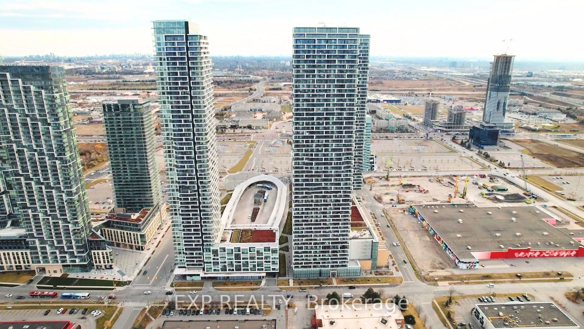 950 Portage Parkway, #Unit 811