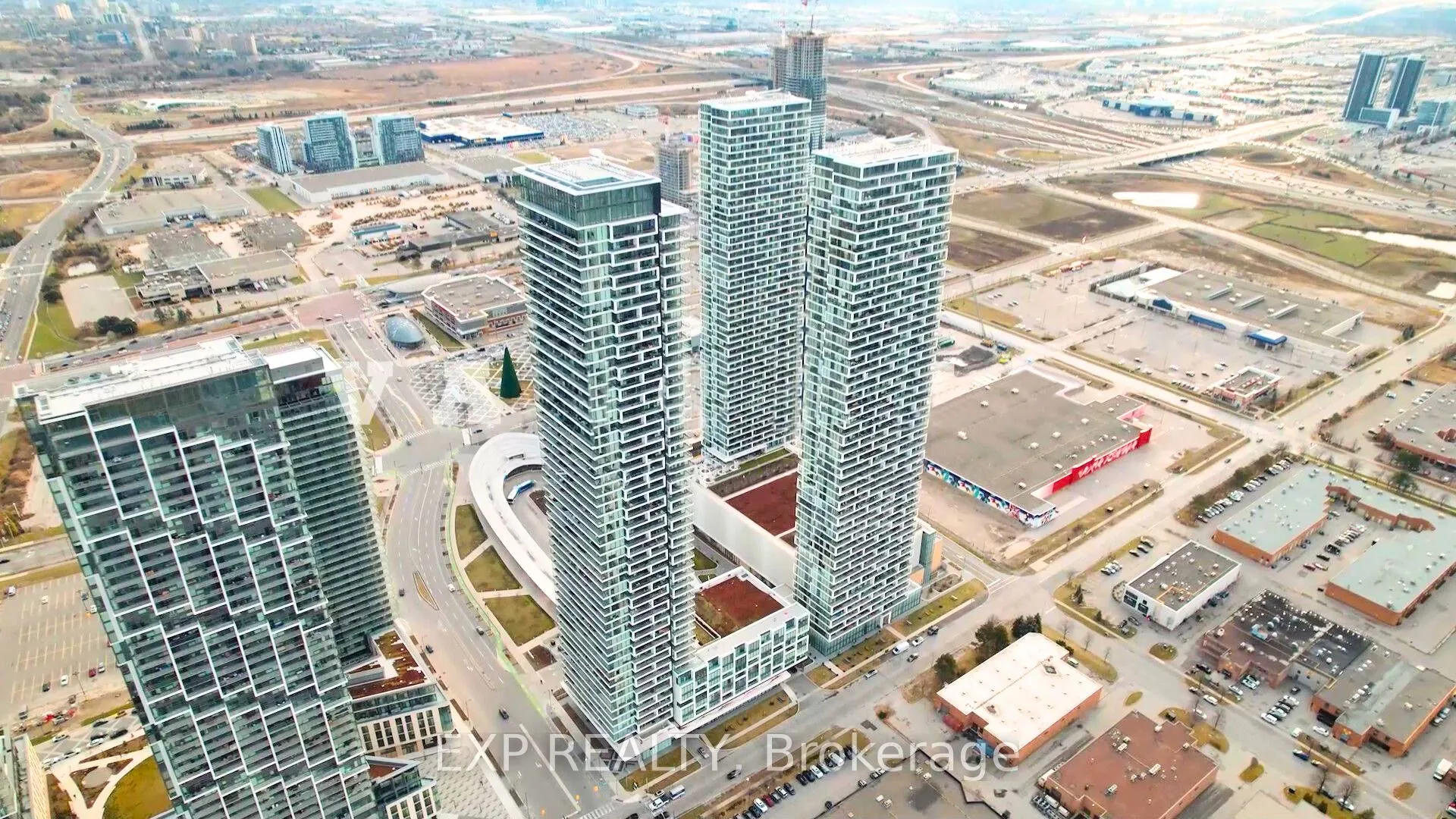 950 Portage Parkway, #Unit 811