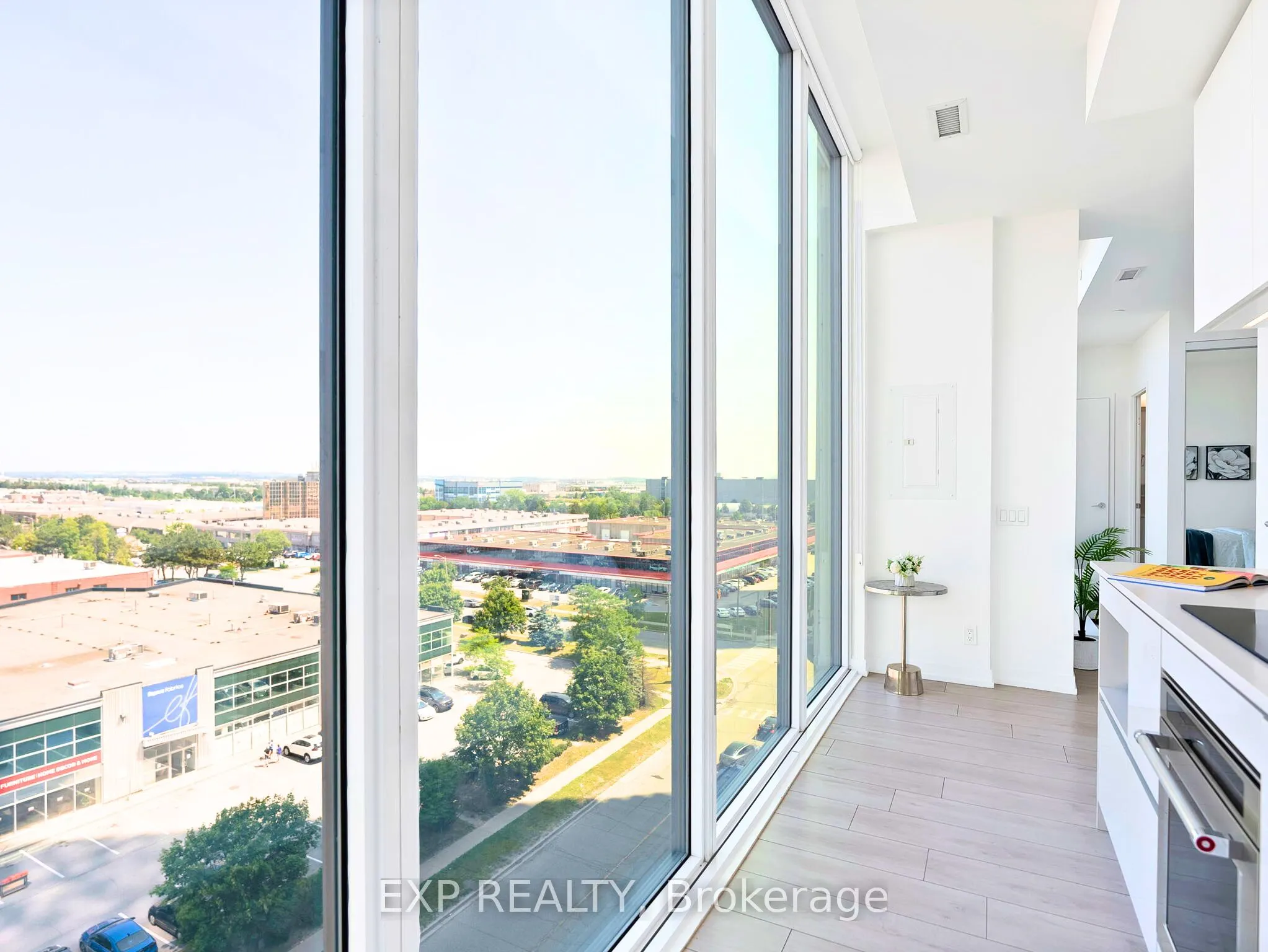 950 Portage Parkway, #Unit 811