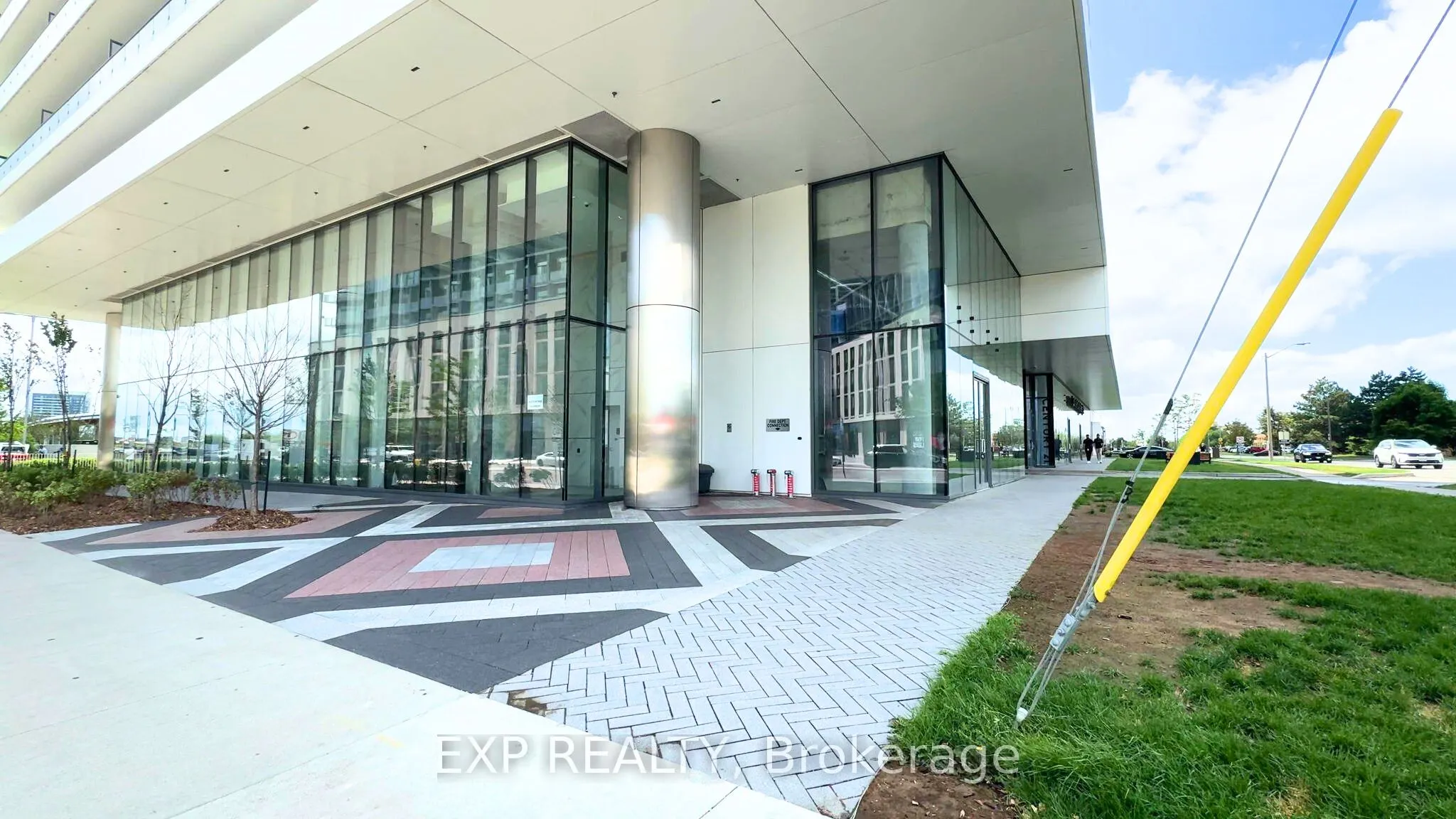 950 Portage Parkway, #Unit 811