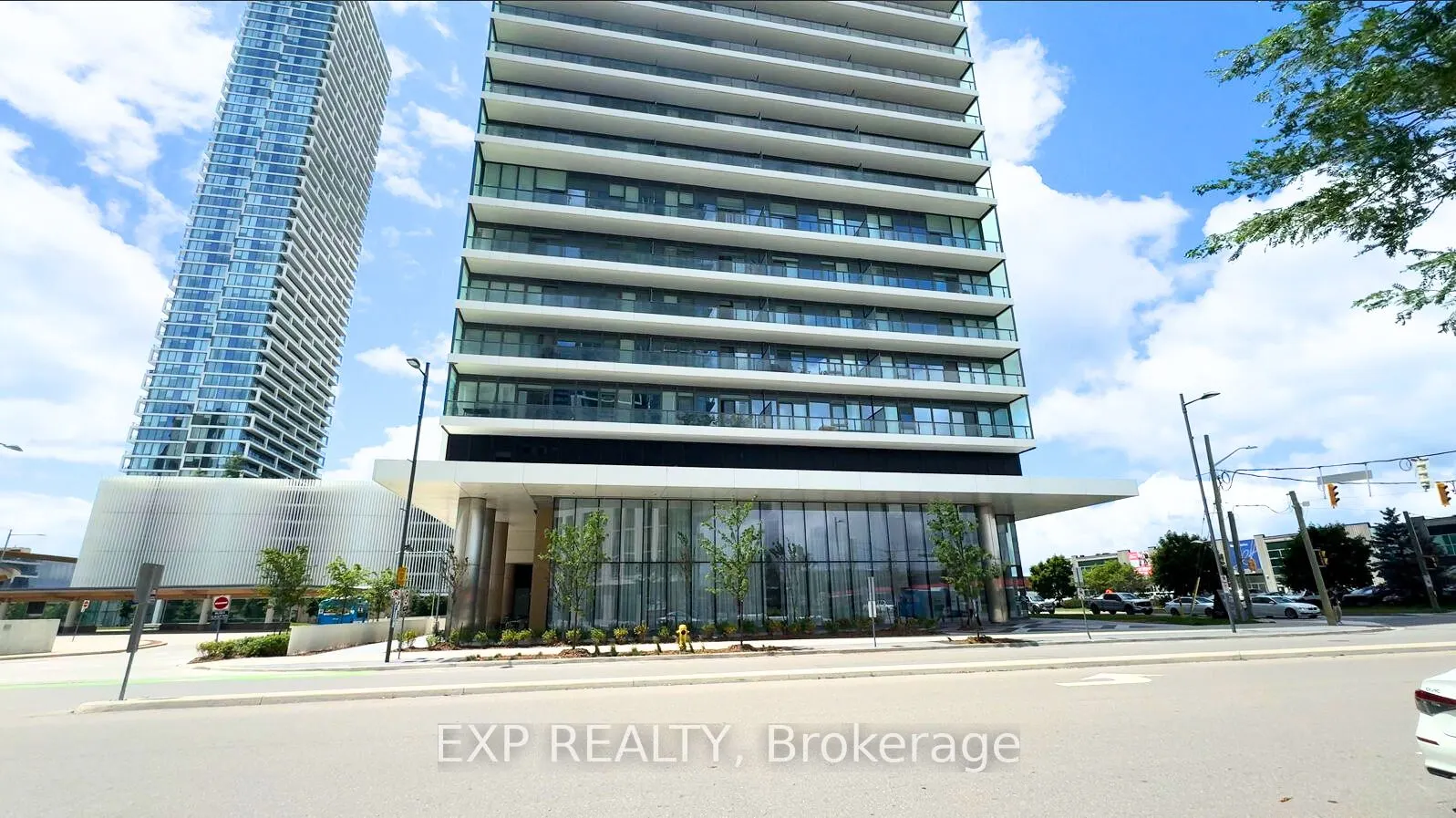 950 Portage Parkway, #Unit 811