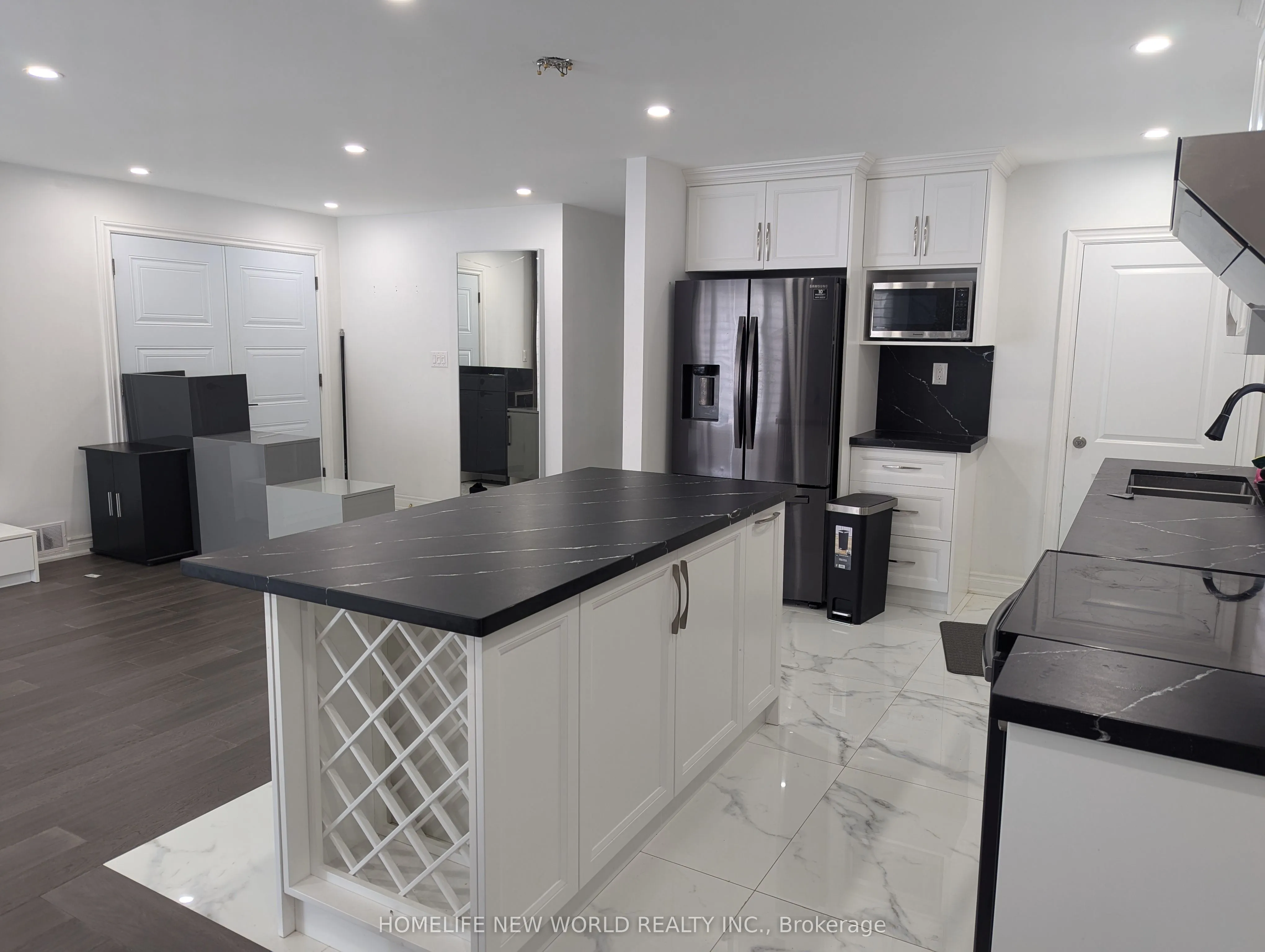 13 Rockport Crescent, #Main