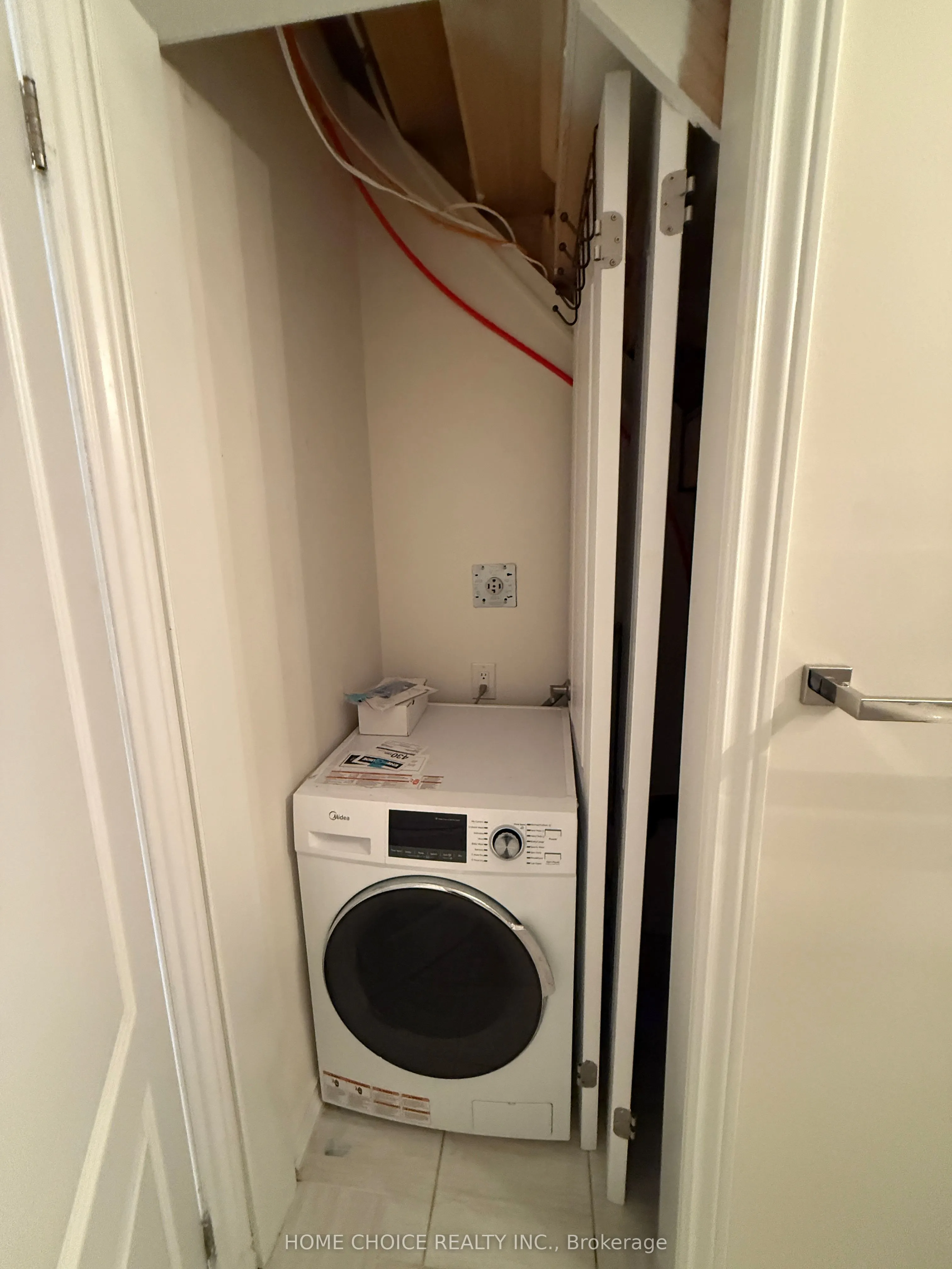 181 Parktree Drive, #32 - Basement