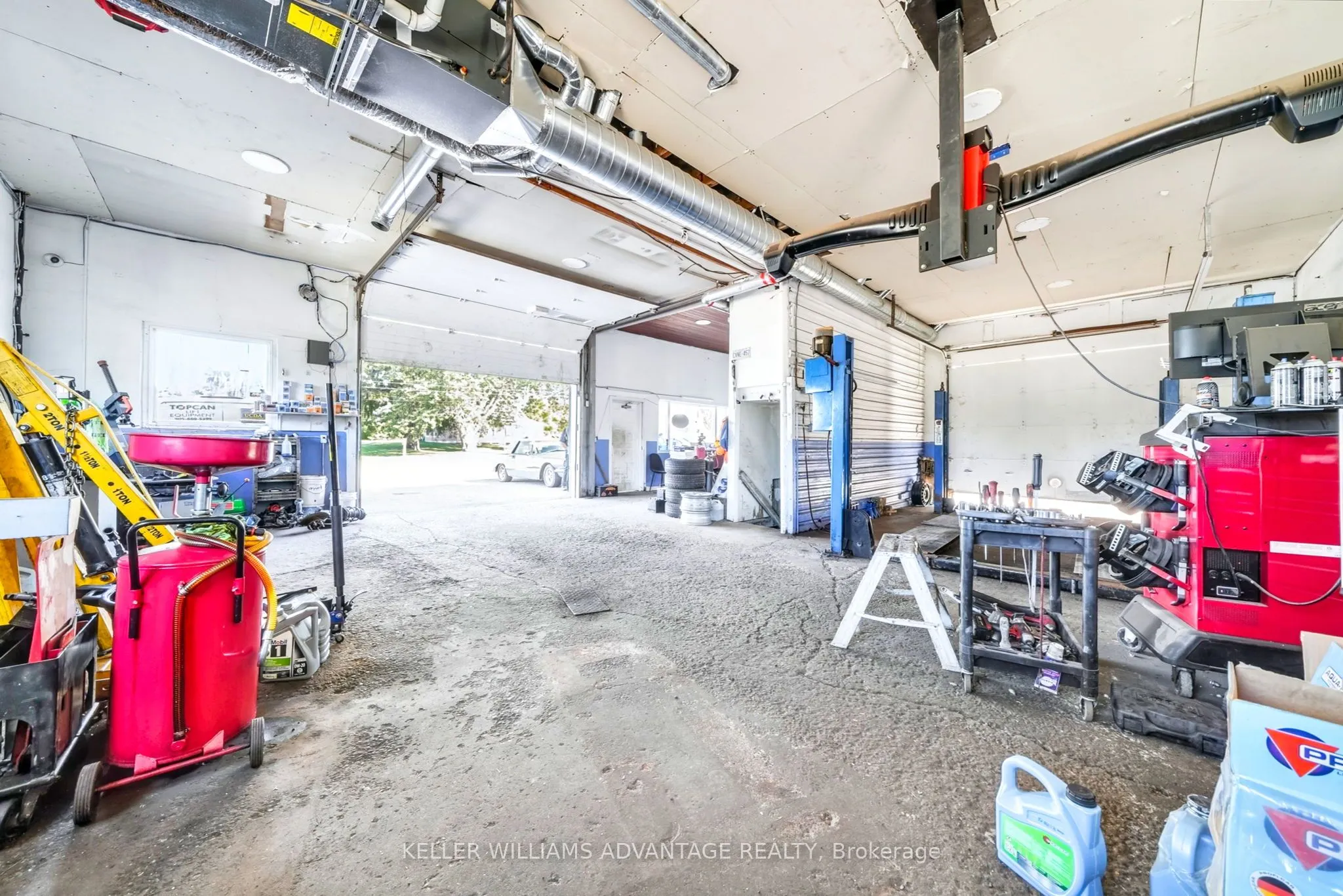 14662 Woodbine Avenue