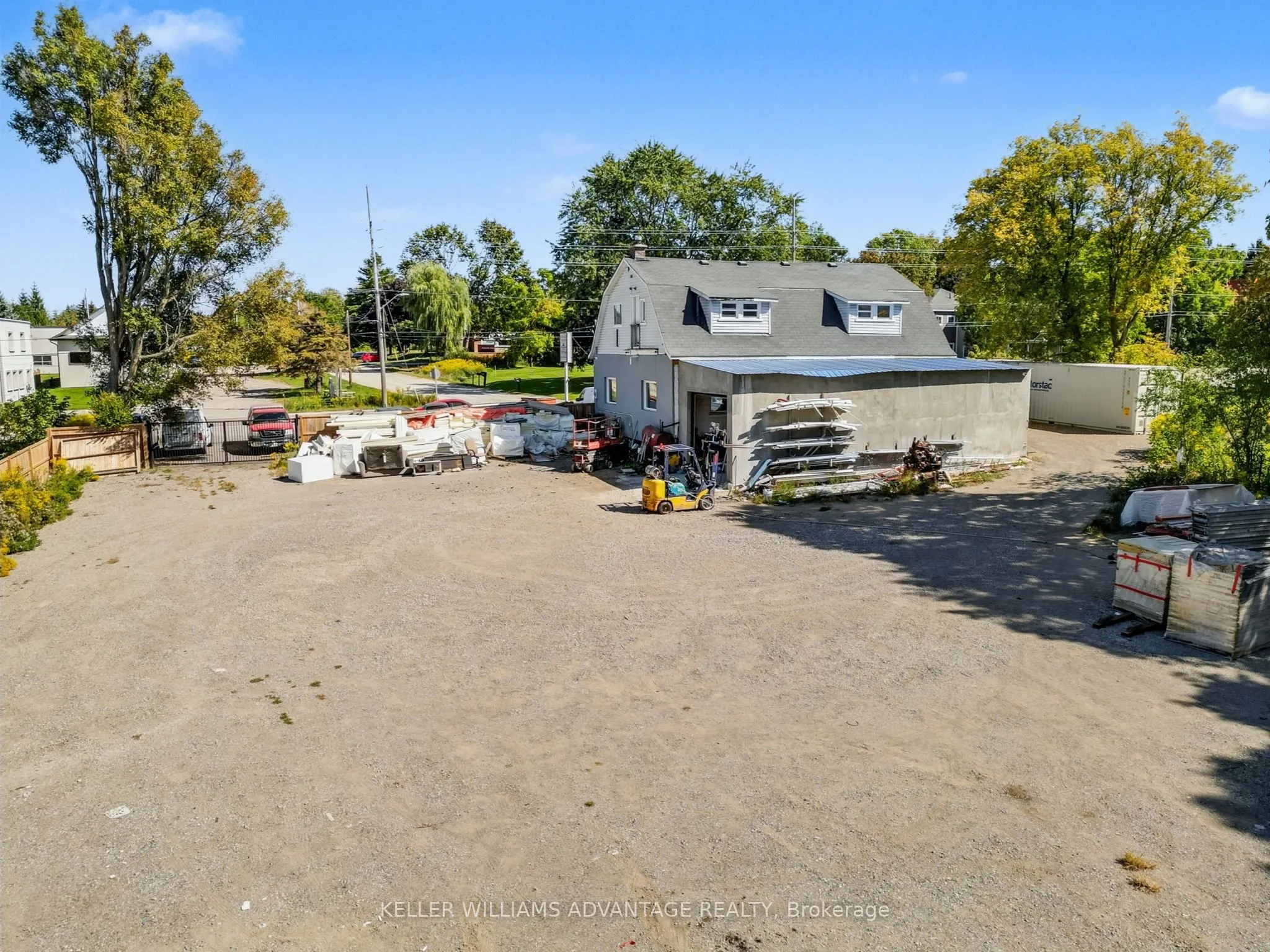 14662 Woodbine Avenue