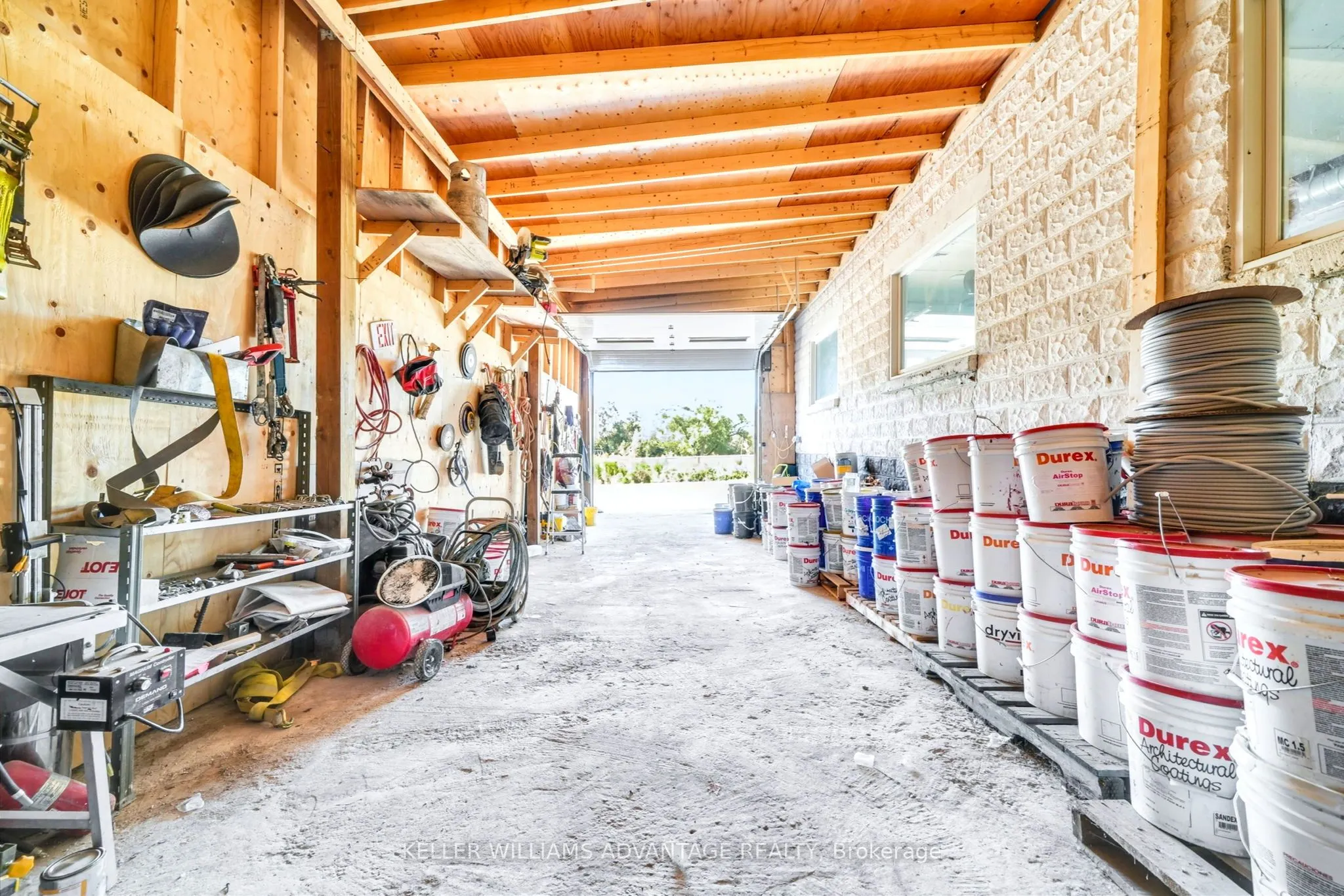 14662 Woodbine Avenue