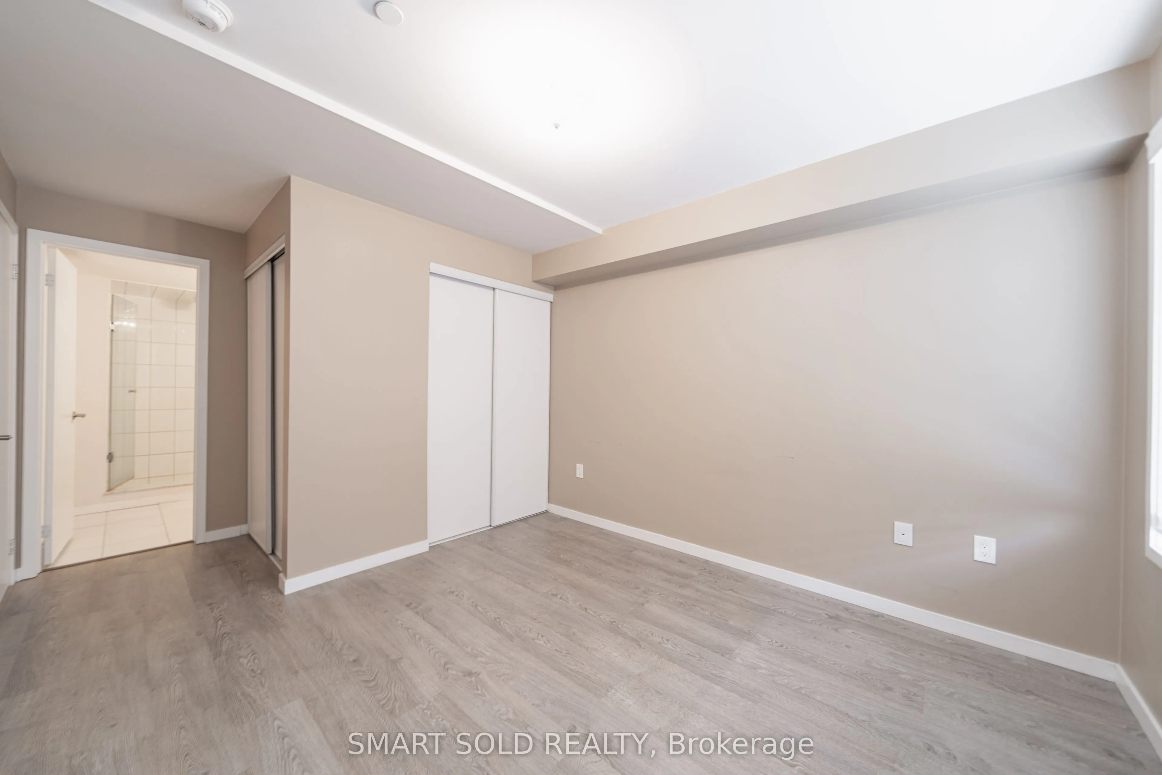 600 Alex Gardner Circle, #107