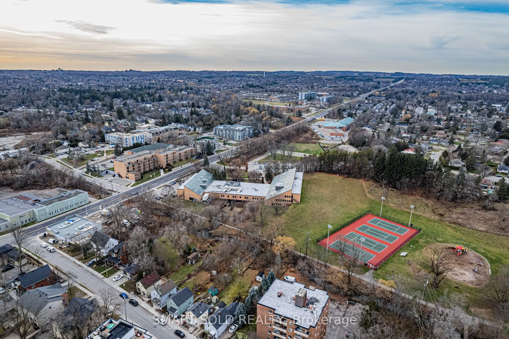 600 Alex Gardner Circle, #107