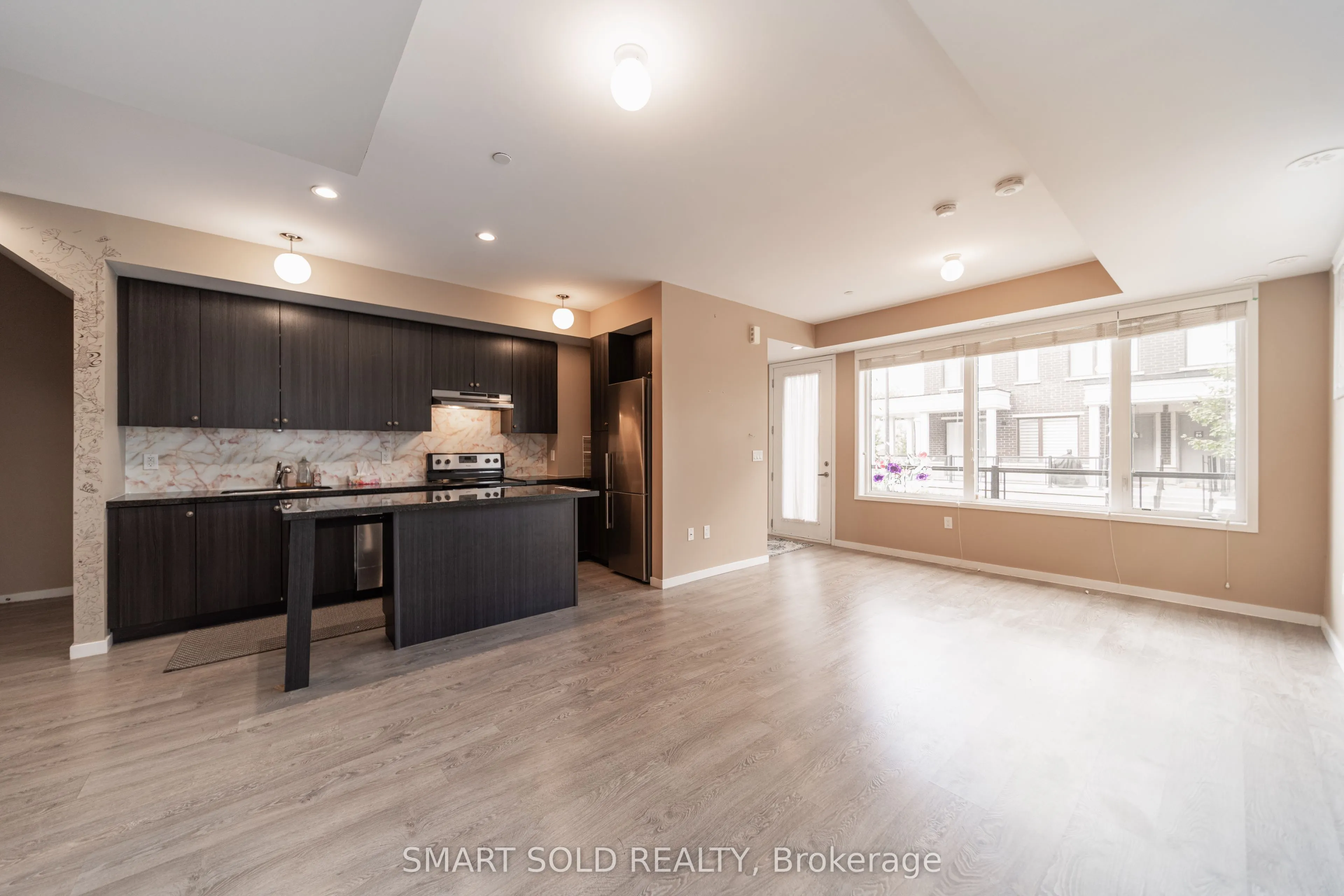 600 Alex Gardner Circle, #107