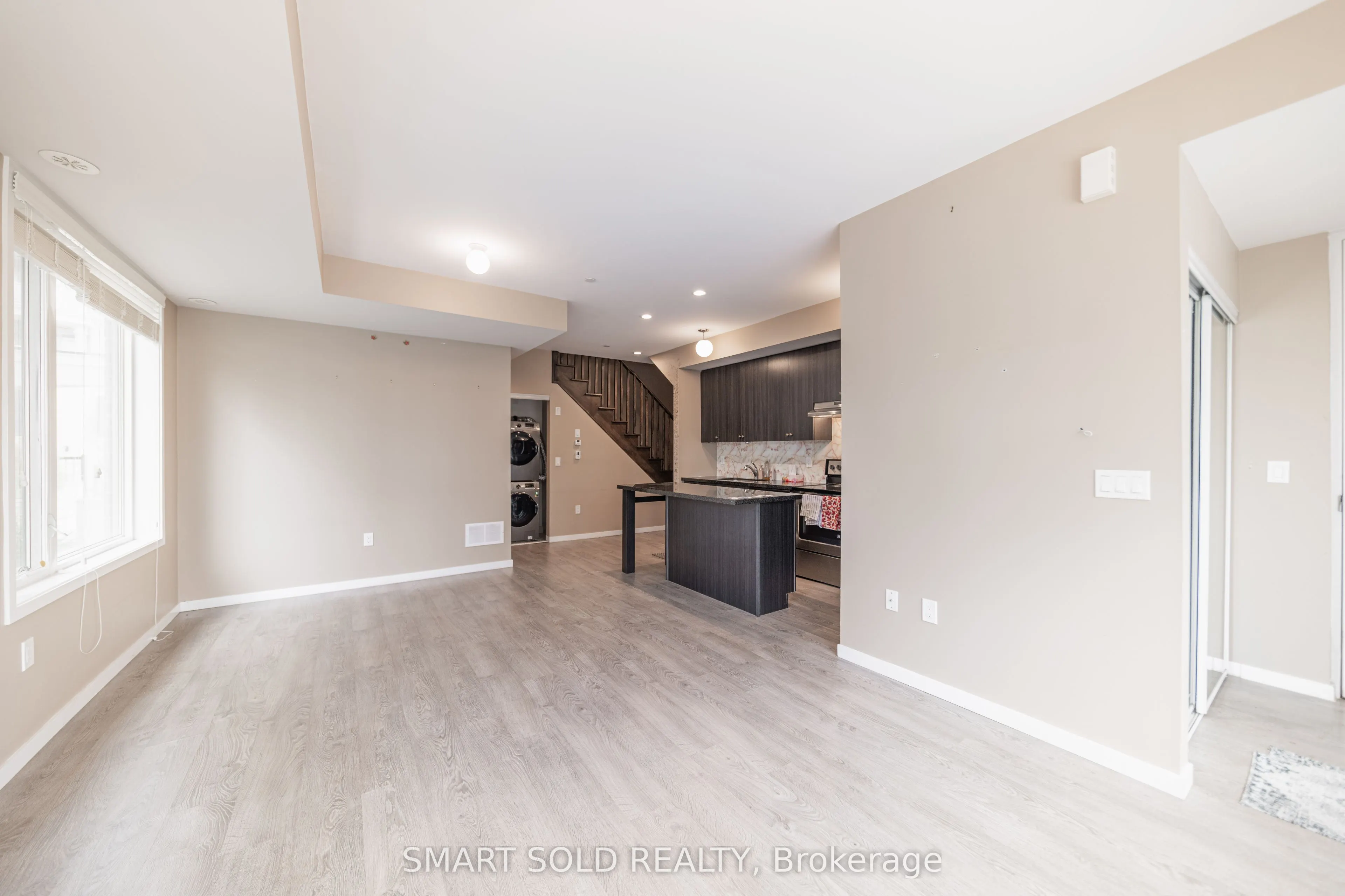 600 Alex Gardner Circle, #107