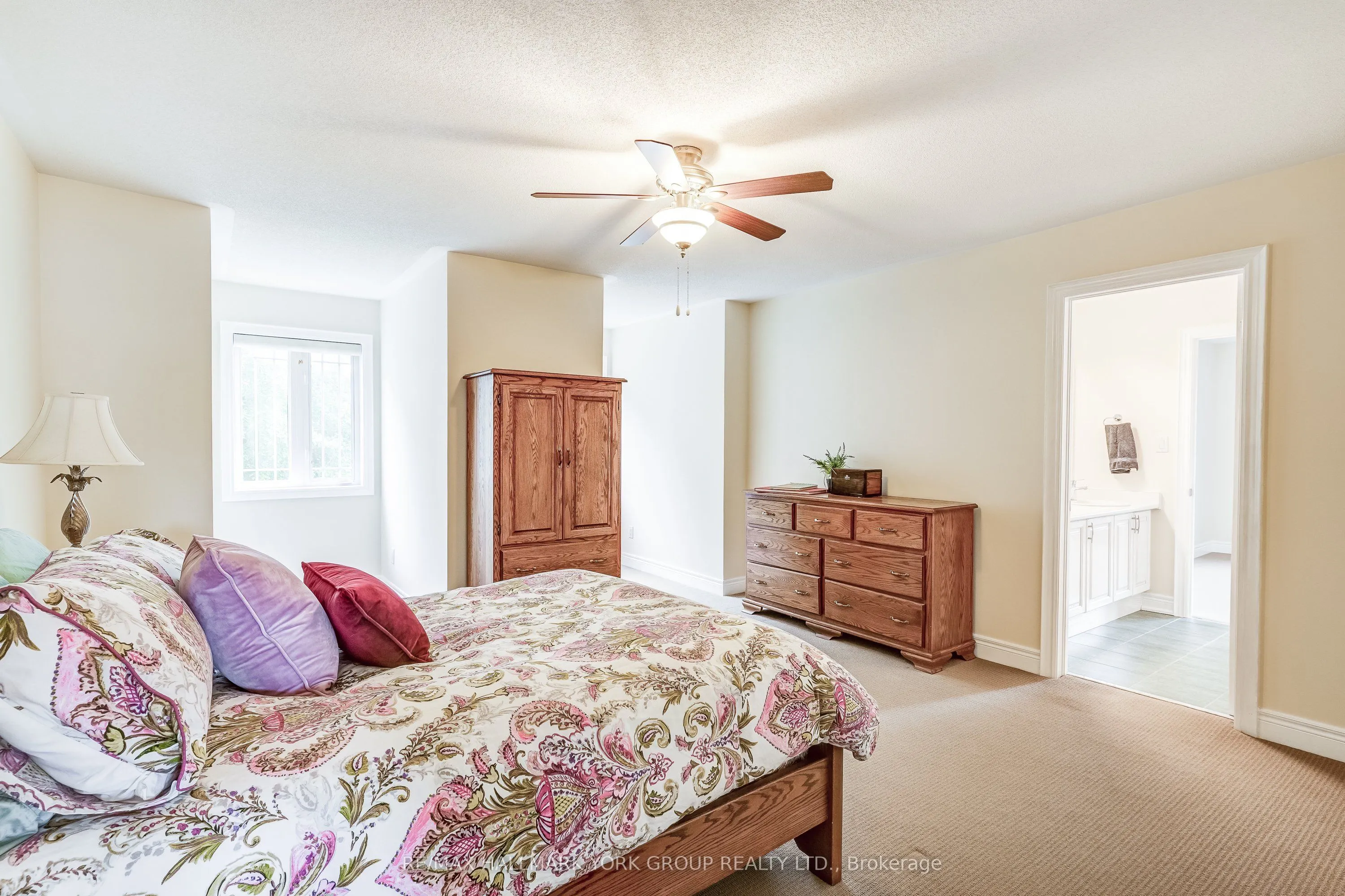 17 Duncton Wood Crescent