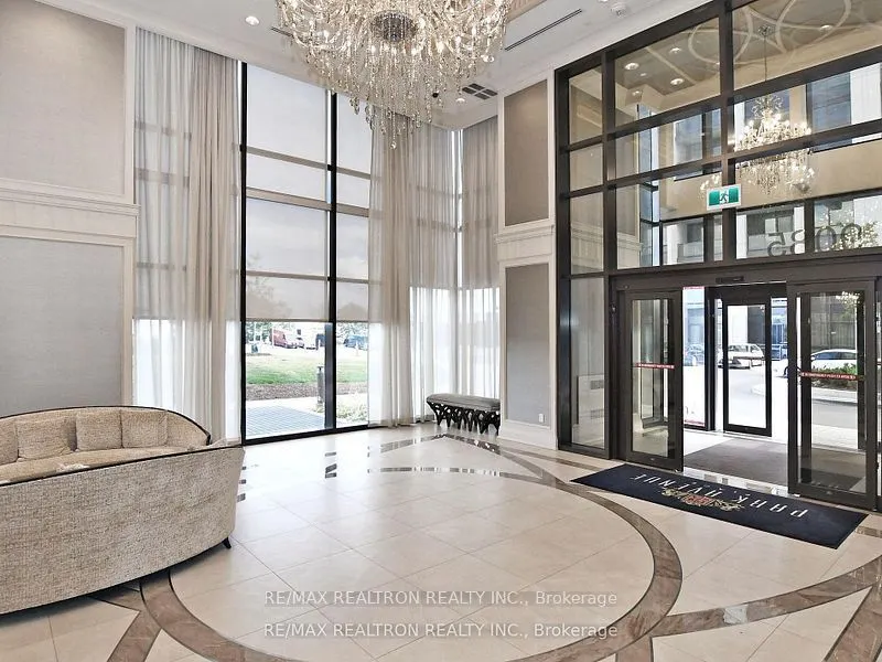 9085 Jane Street, #124