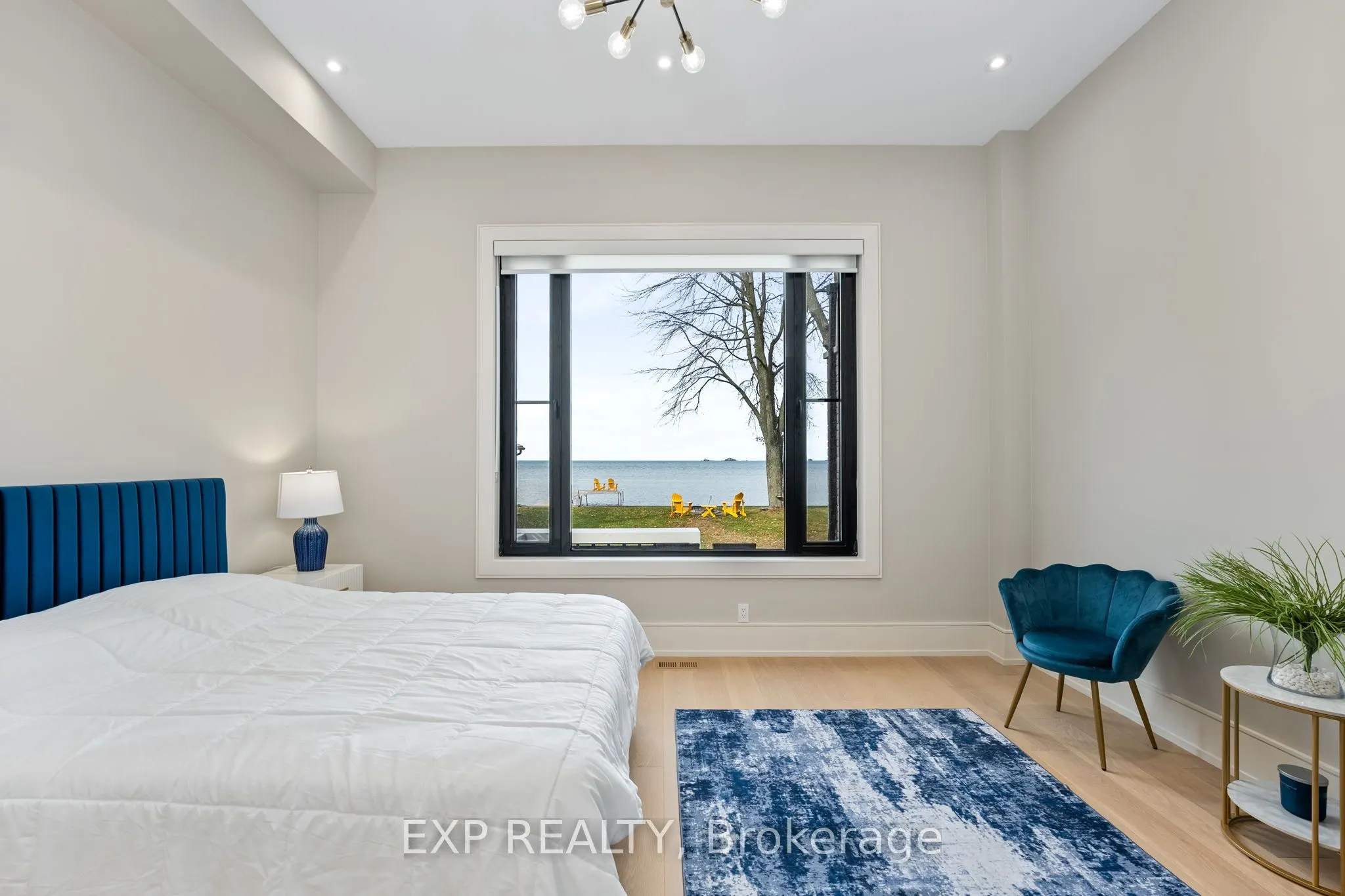 98 Mcrae Beach Road S