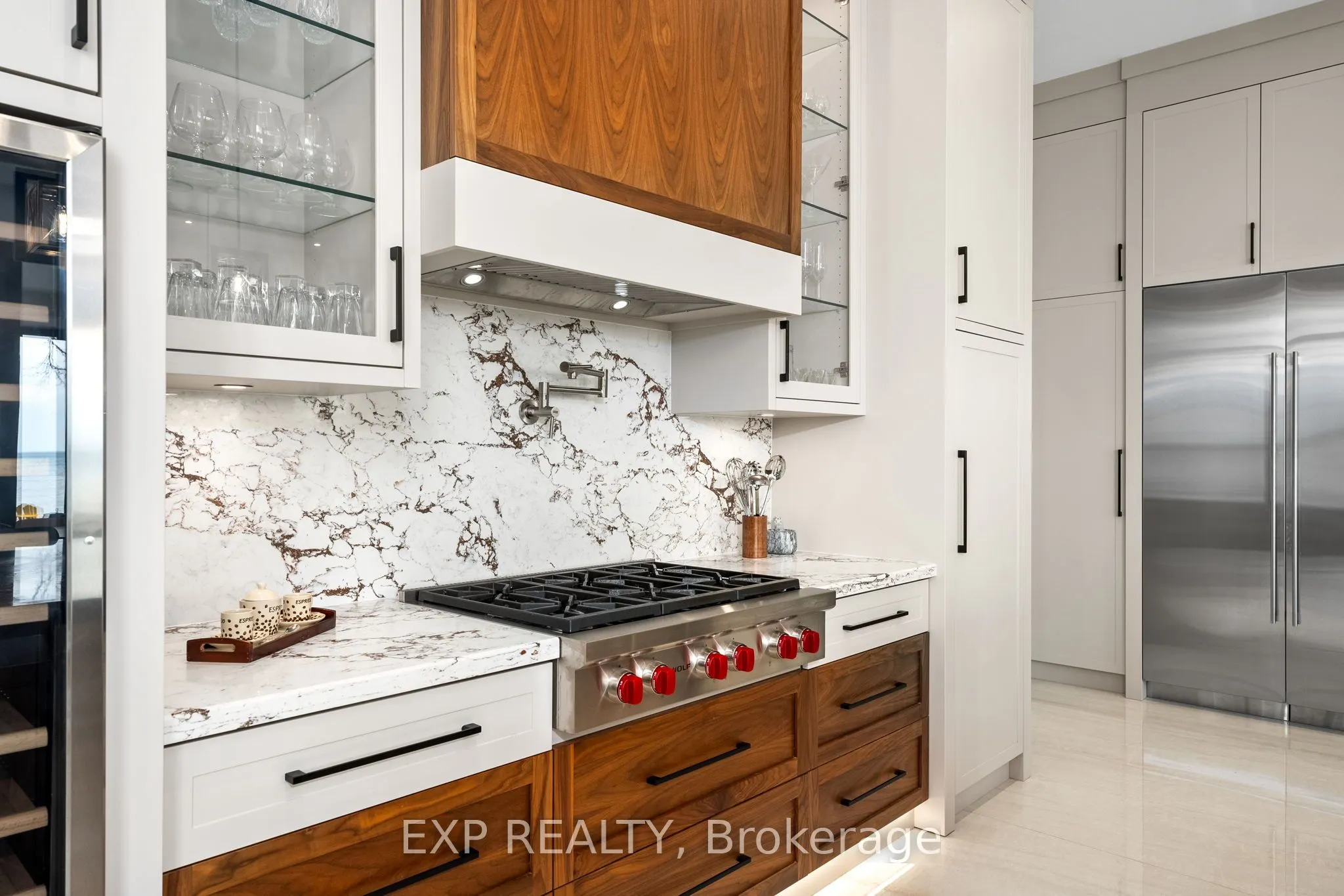 98 Mcrae Beach Road S