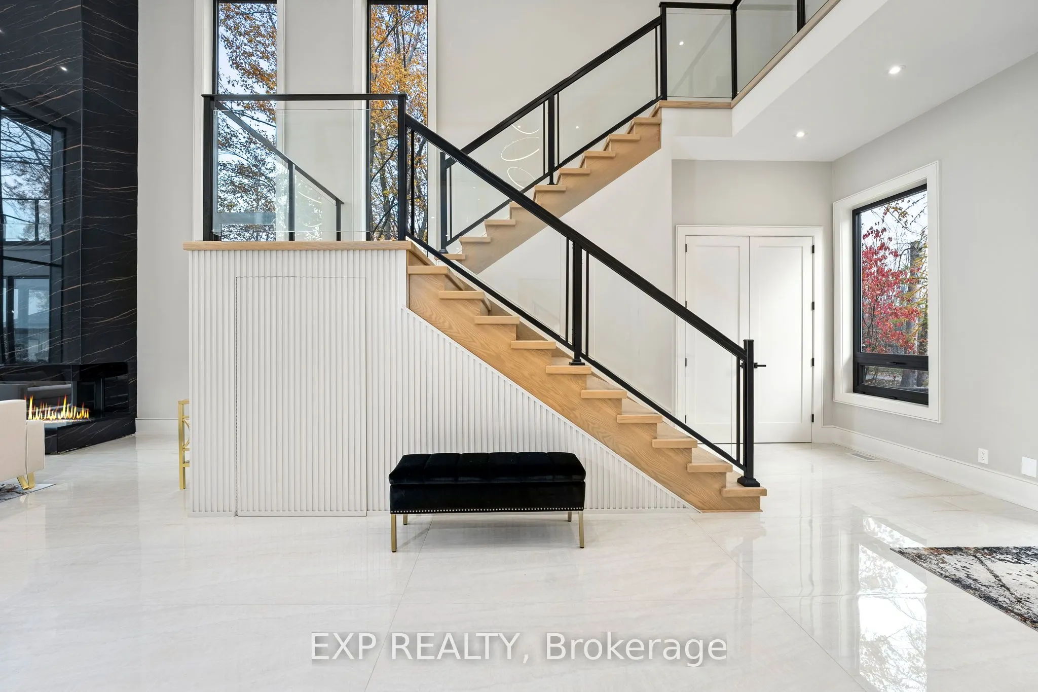 98 Mcrae Beach Road S