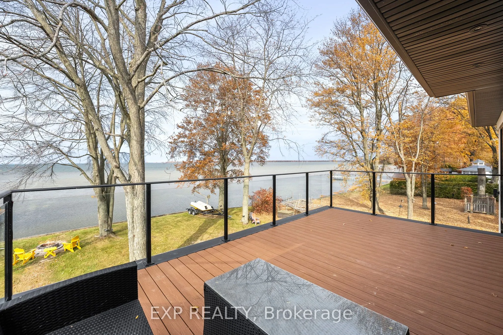 98 Mcrae Beach Road S