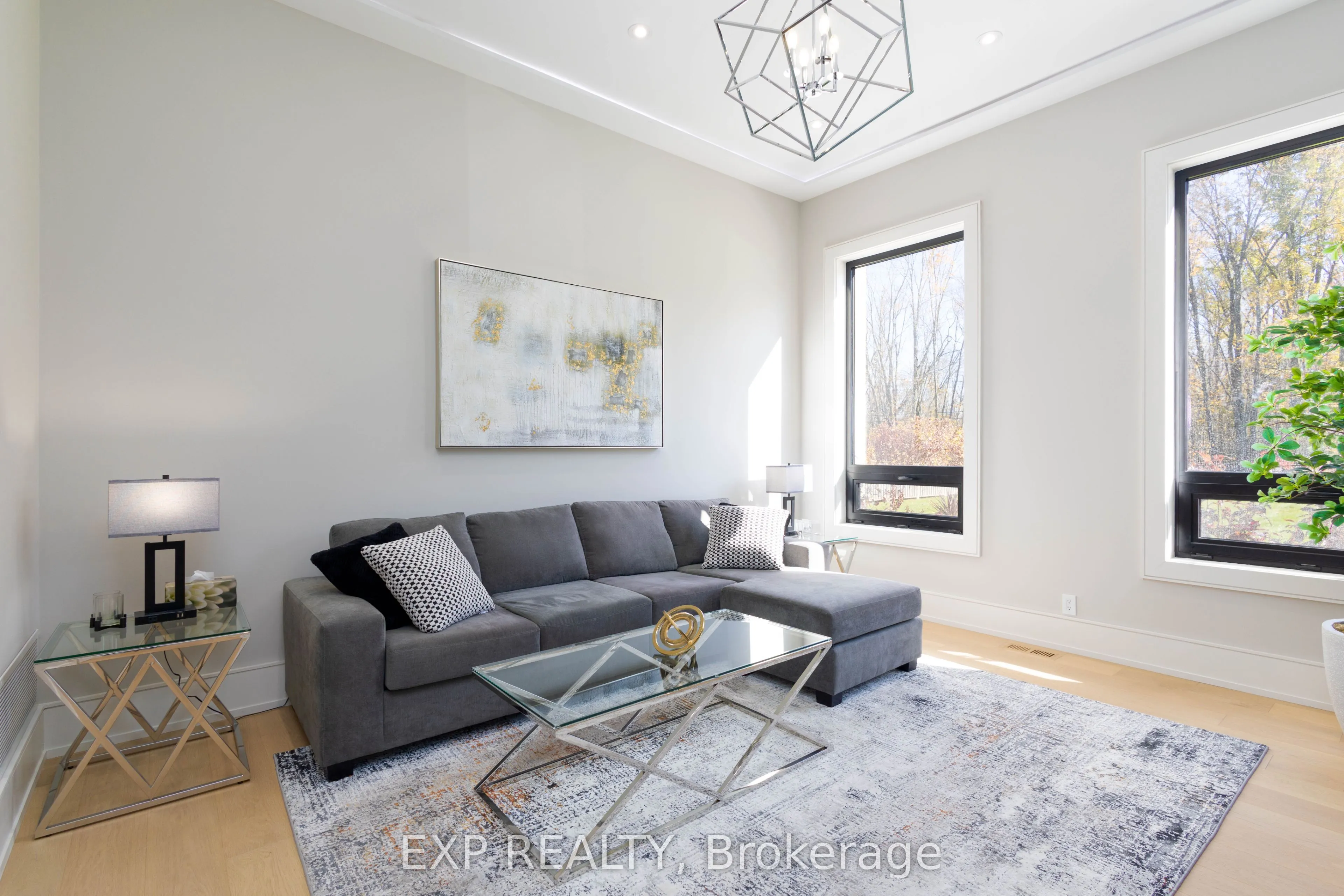 98 Mcrae Beach Road S