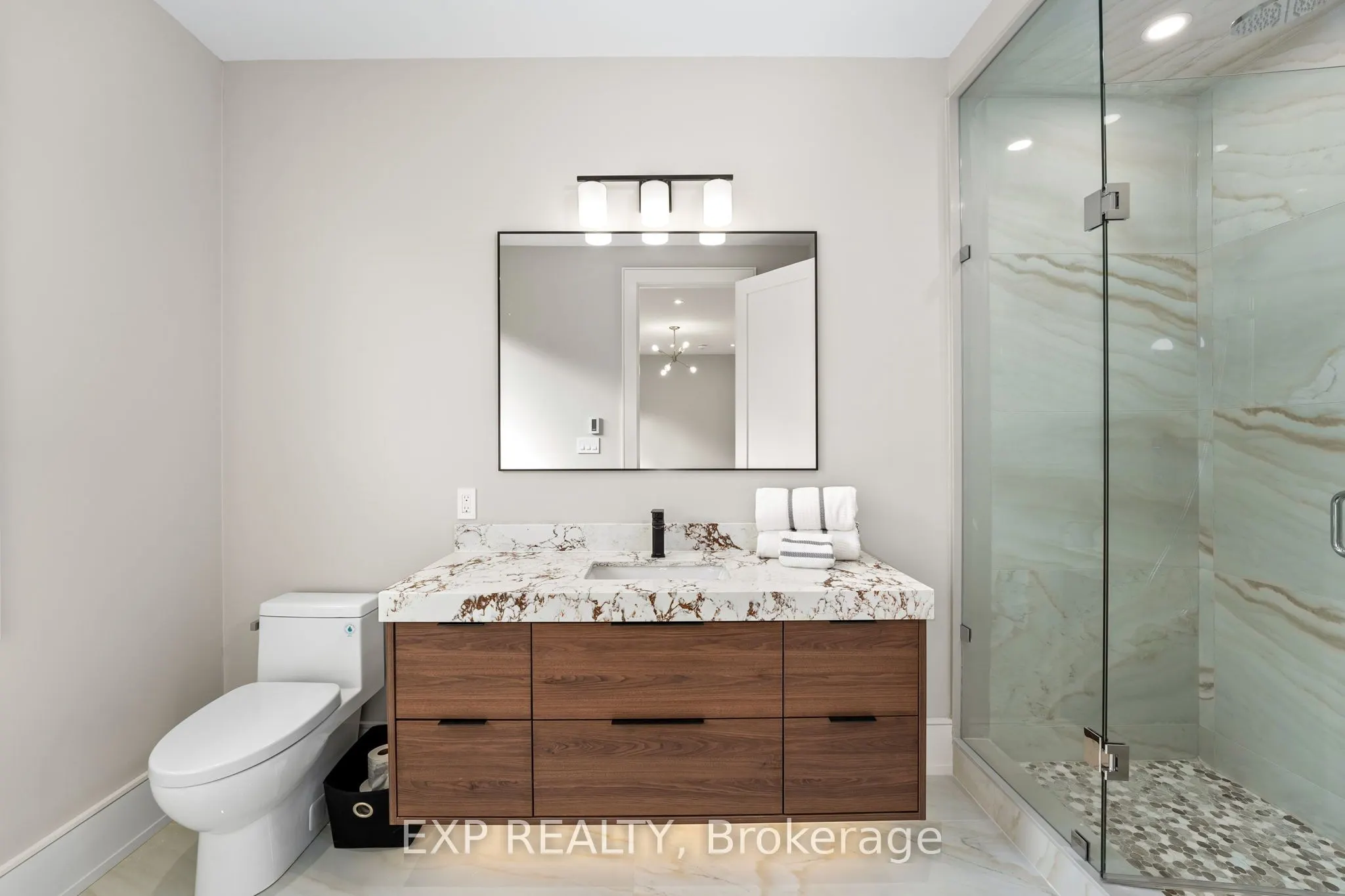 98 Mcrae Beach Road S