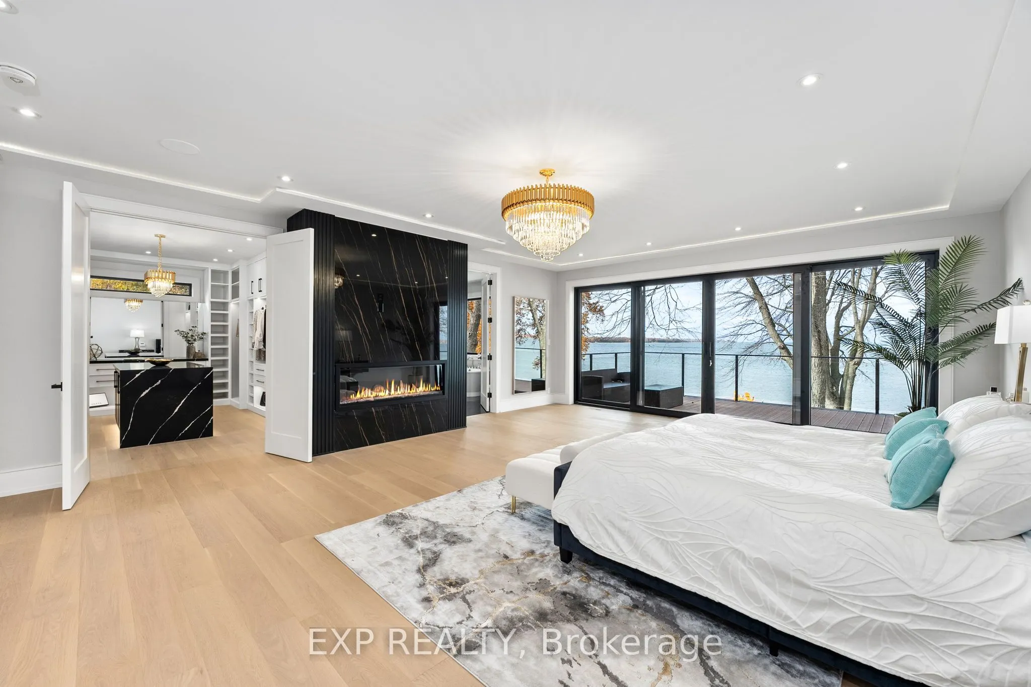 98 Mcrae Beach Road S