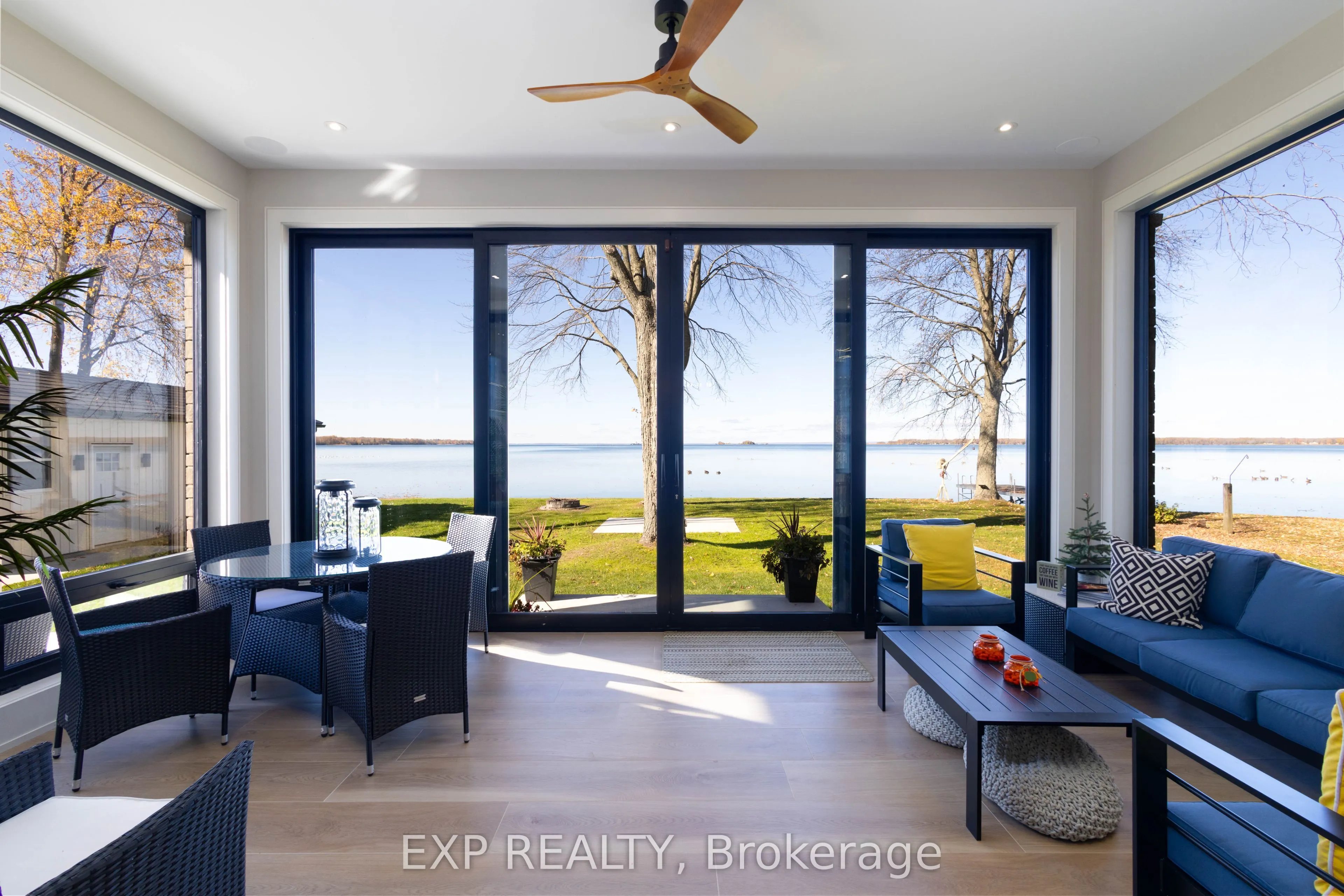 98 Mcrae Beach Road S