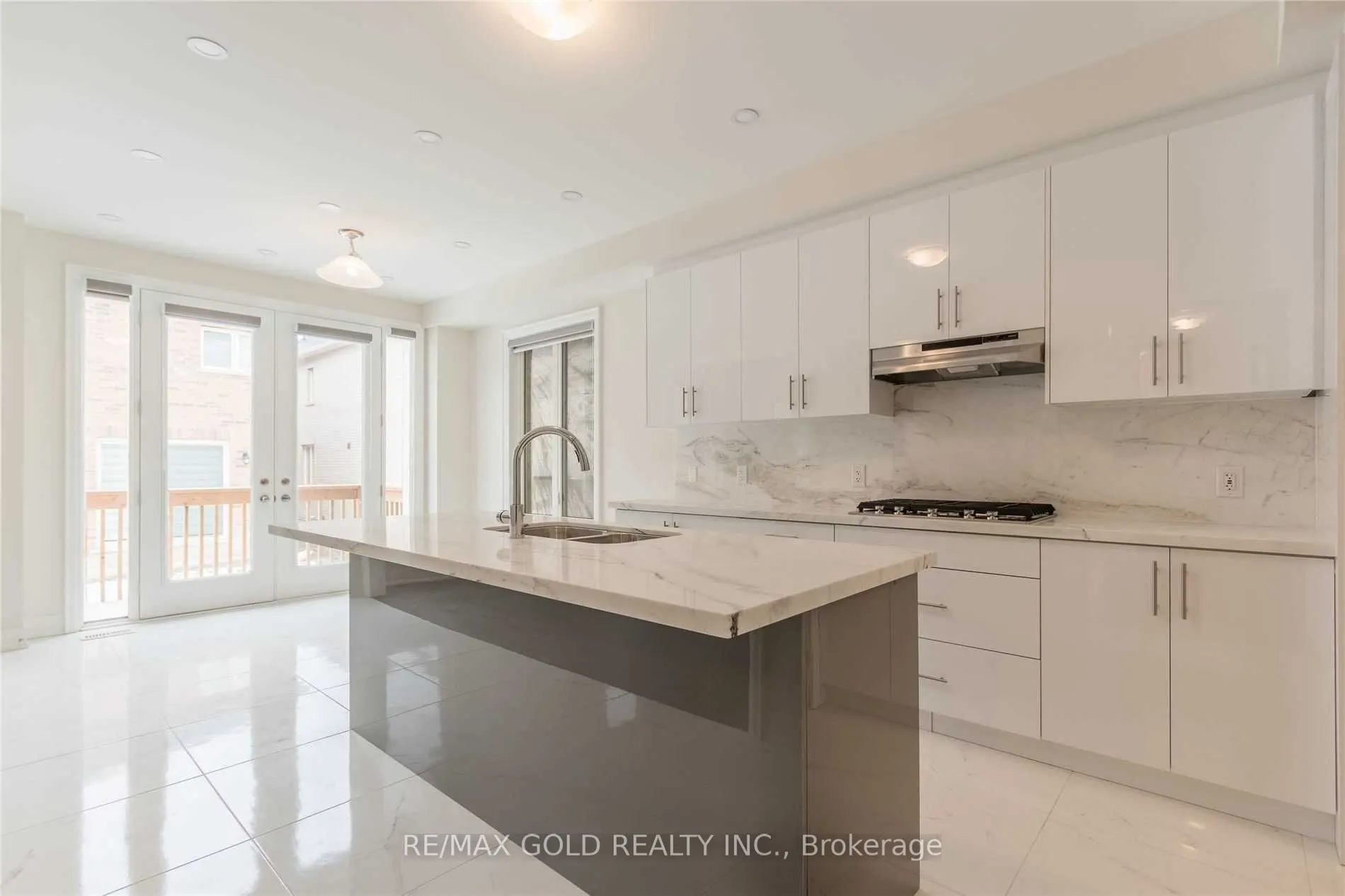 20 Bill Guy Drive, #Upper Level