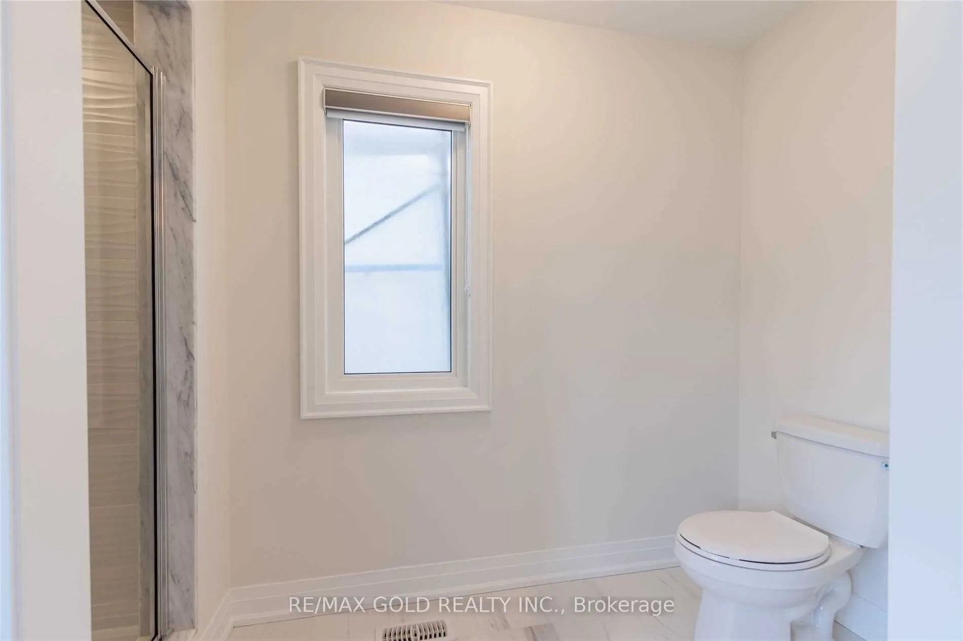 20 Bill Guy Drive, #Upper Level