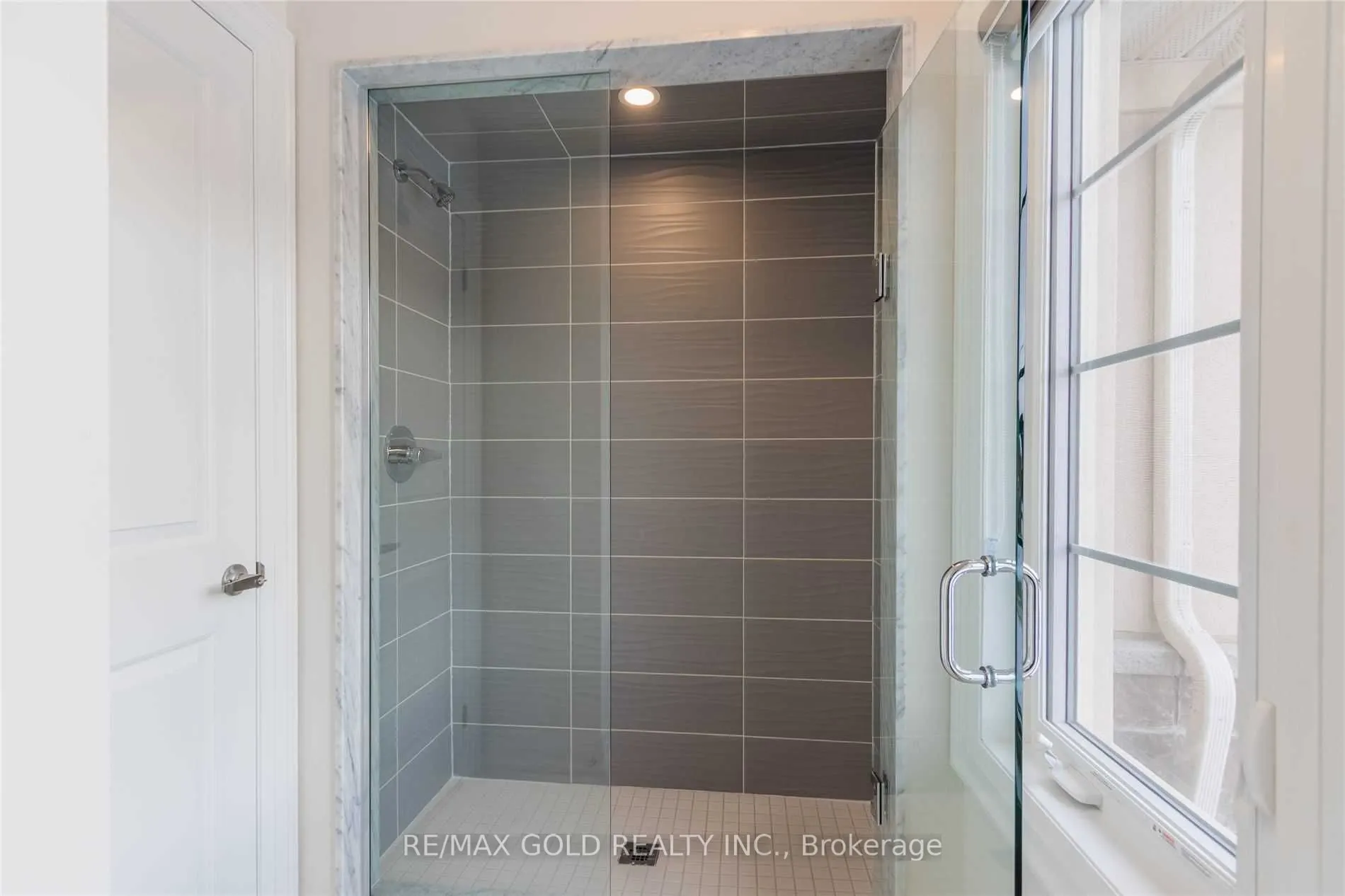 20 Bill Guy Drive, #Upper Level