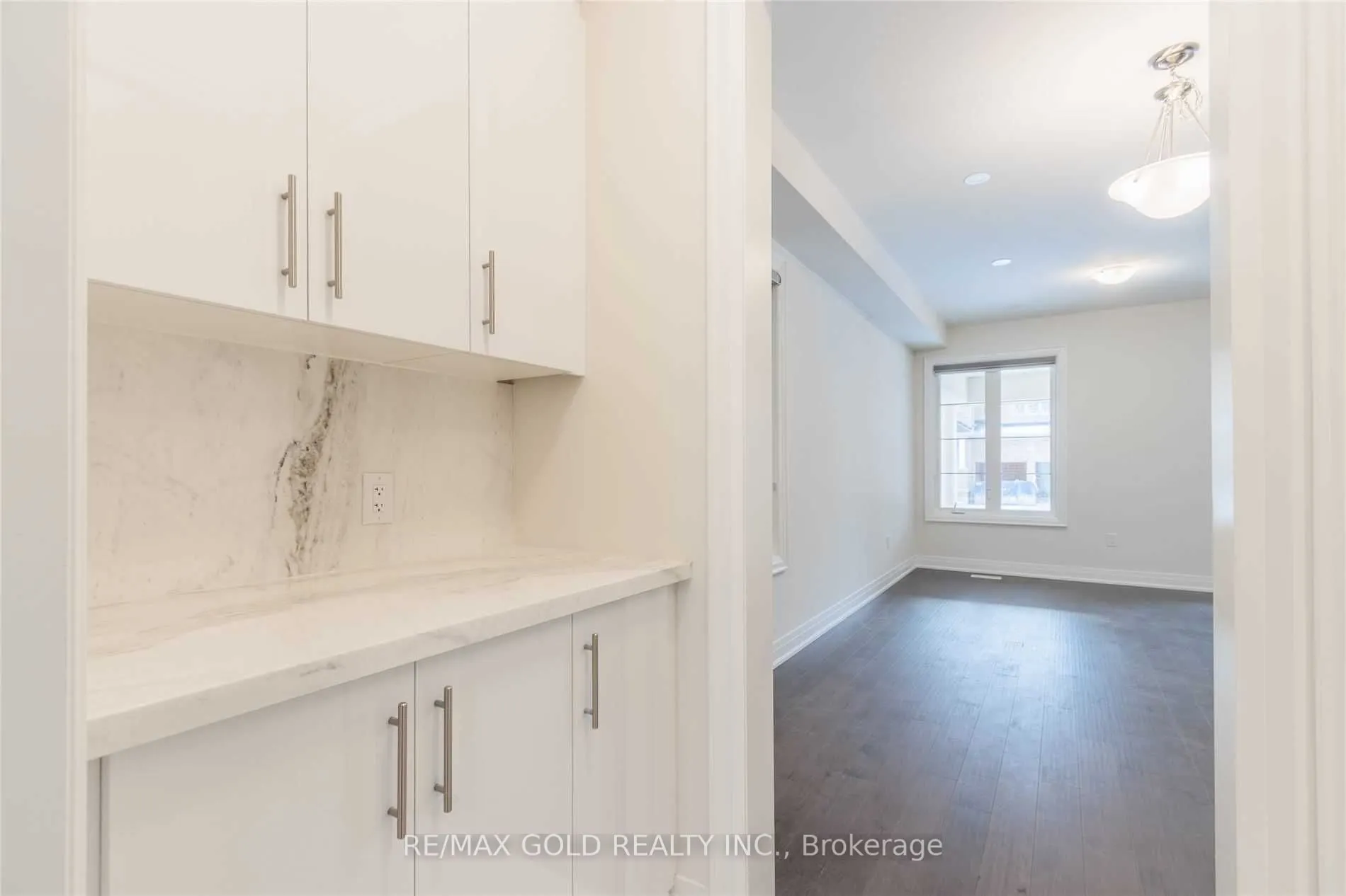 20 Bill Guy Drive, #Upper Level