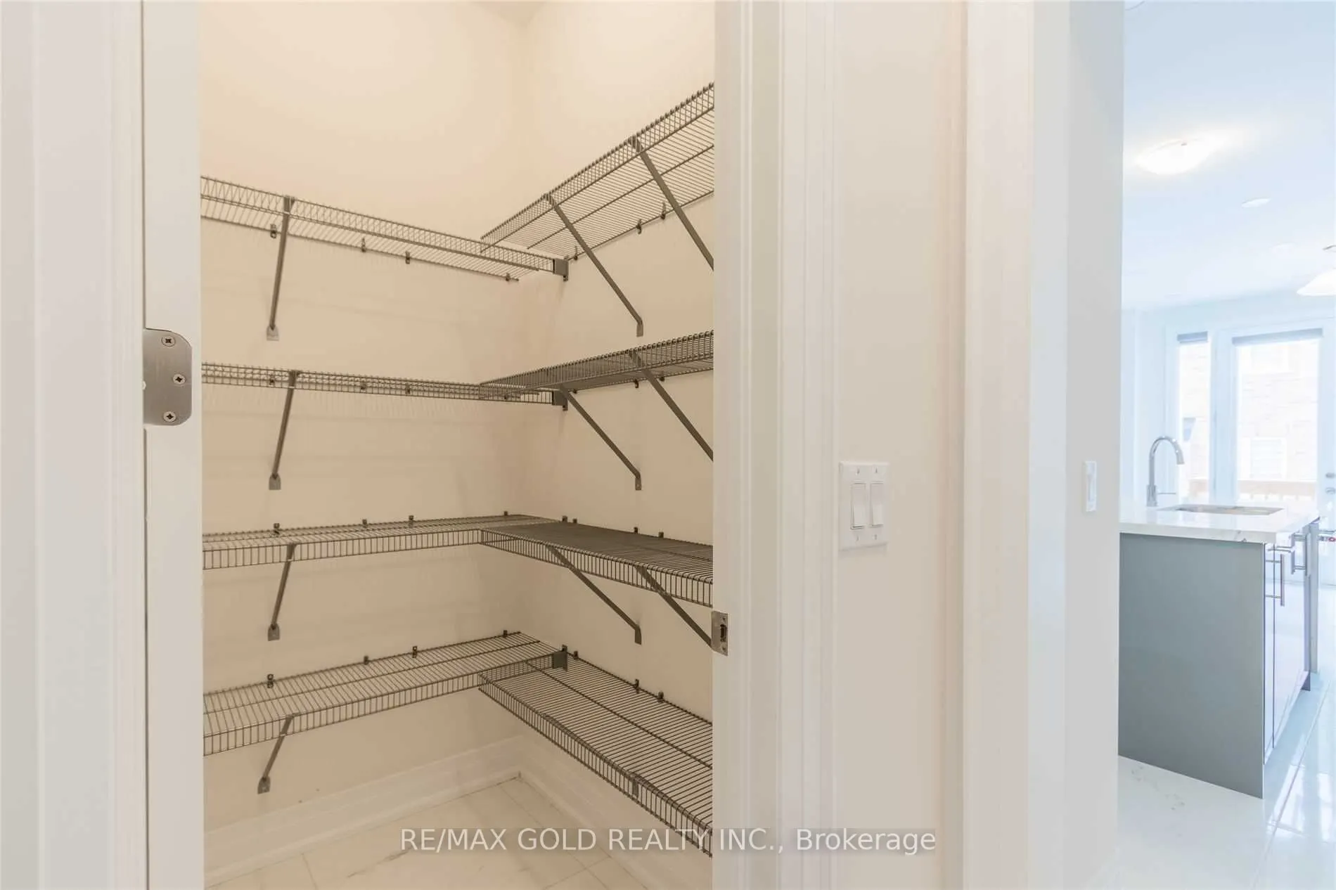 20 Bill Guy Drive, #Upper Level