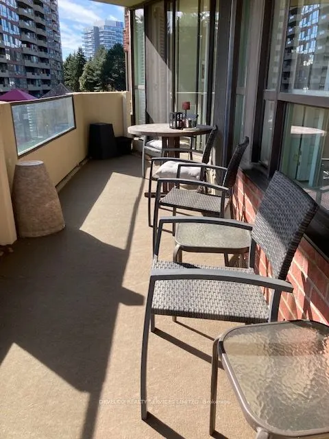 33 Weldrick Road E, #207