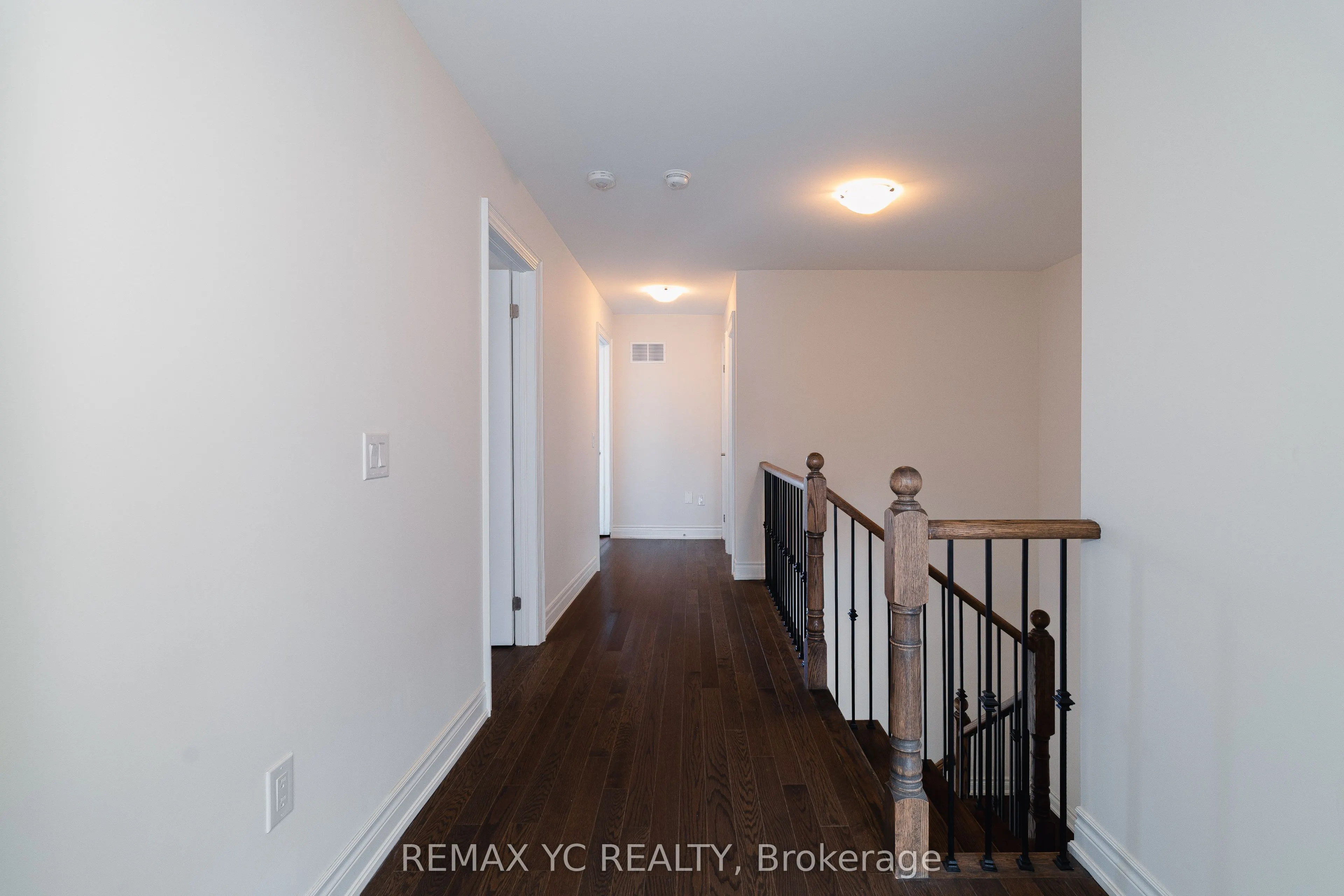 17 Hitching Post Lane