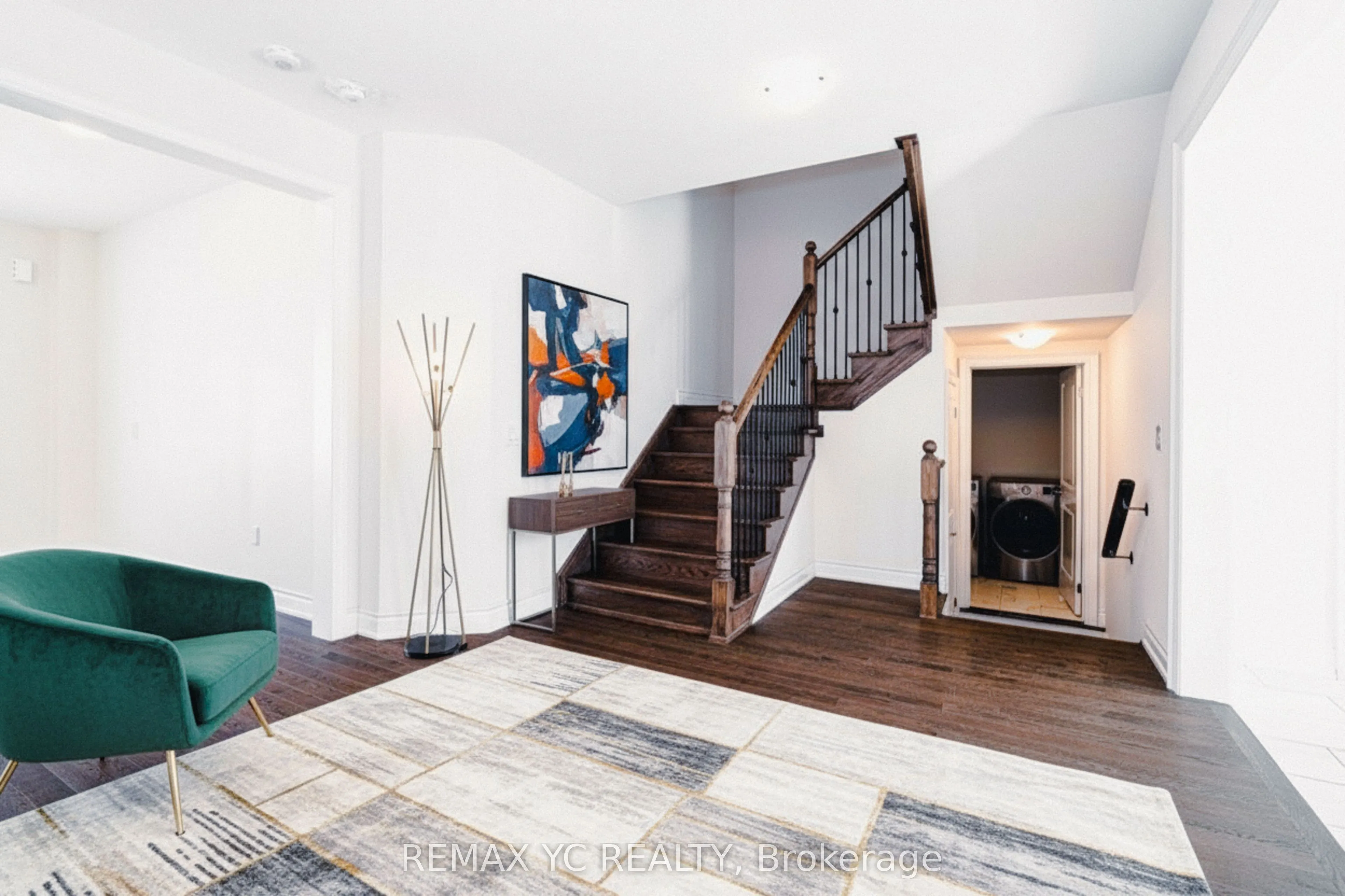 17 Hitching Post Lane