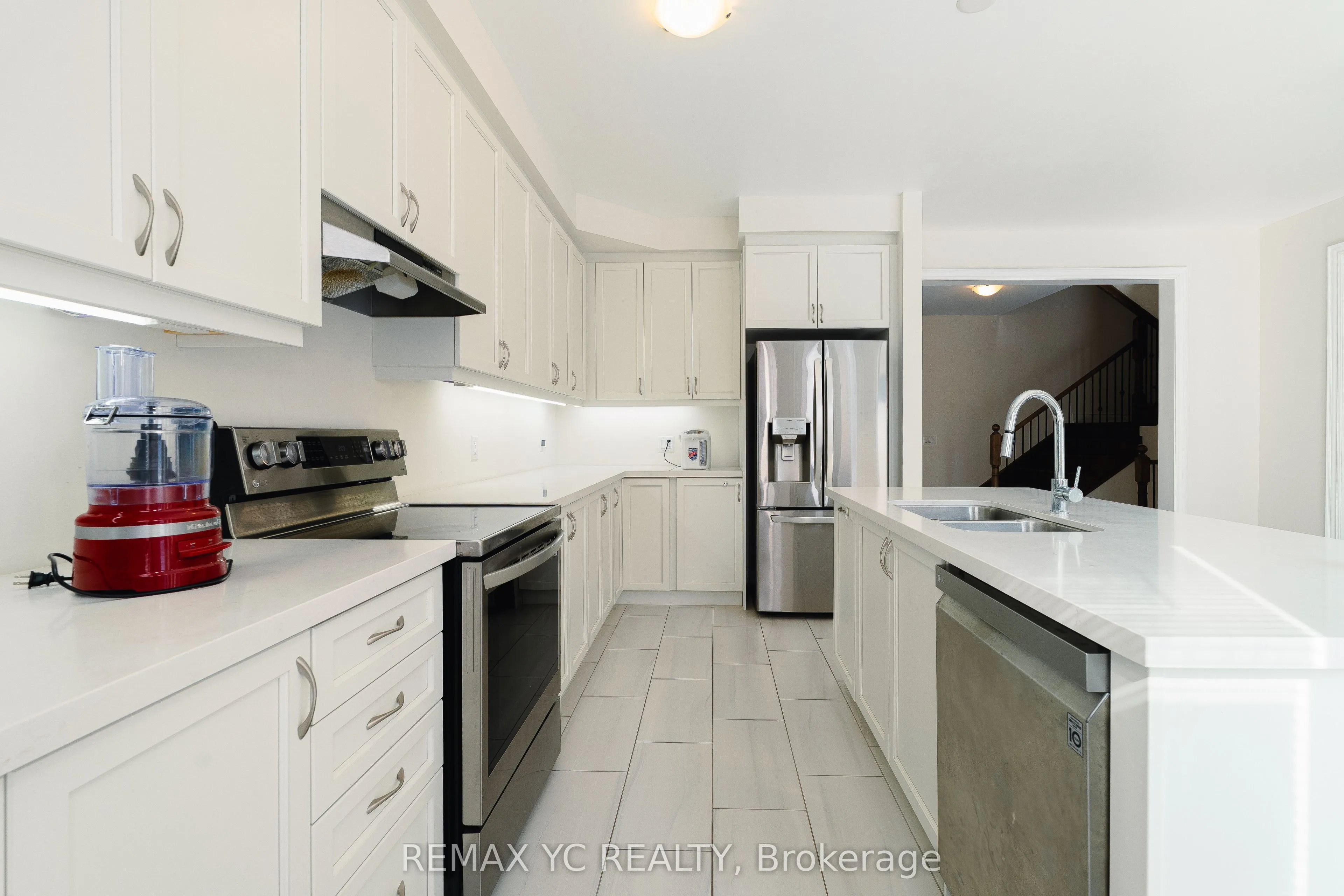 17 Hitching Post Lane