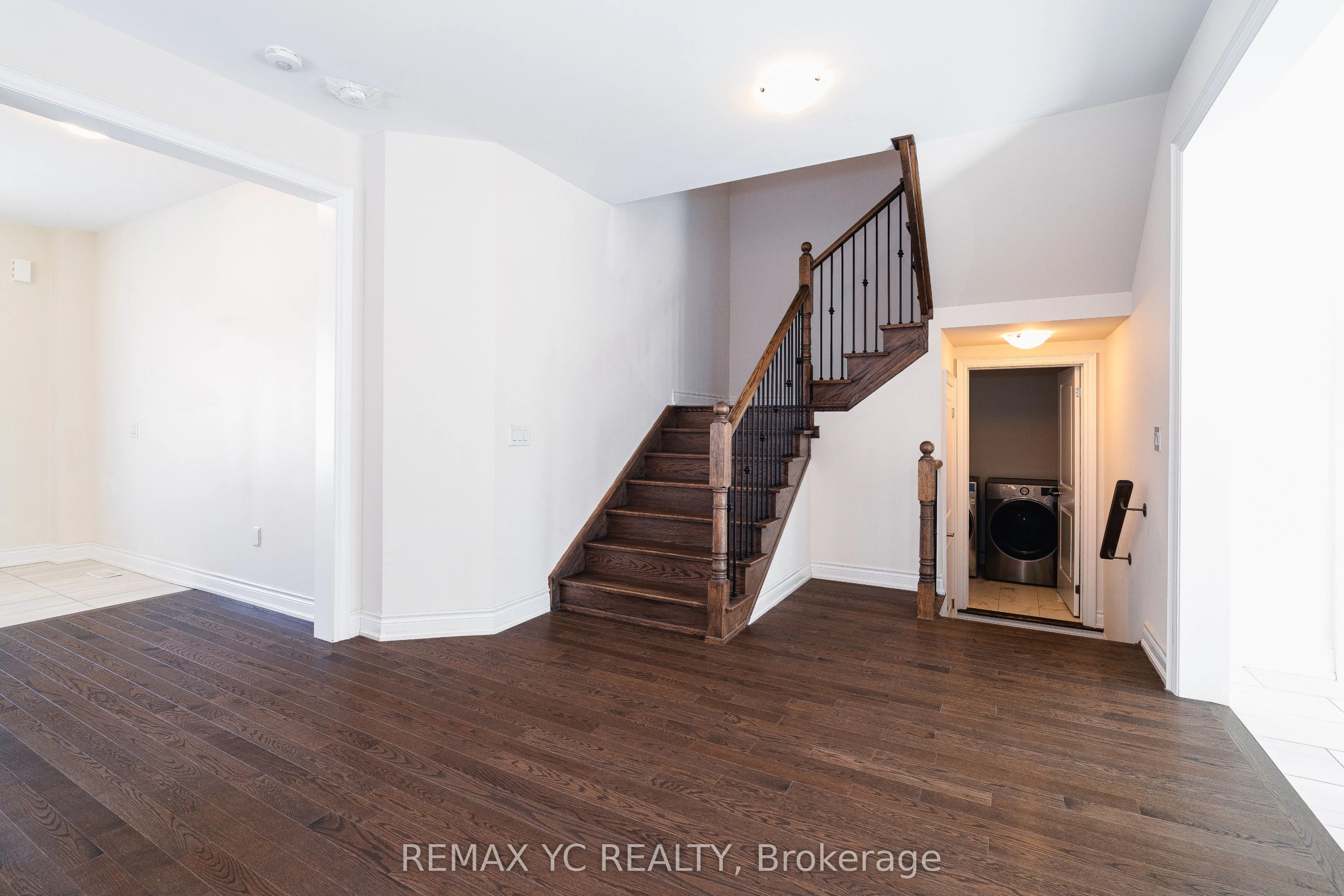 17 Hitching Post Lane