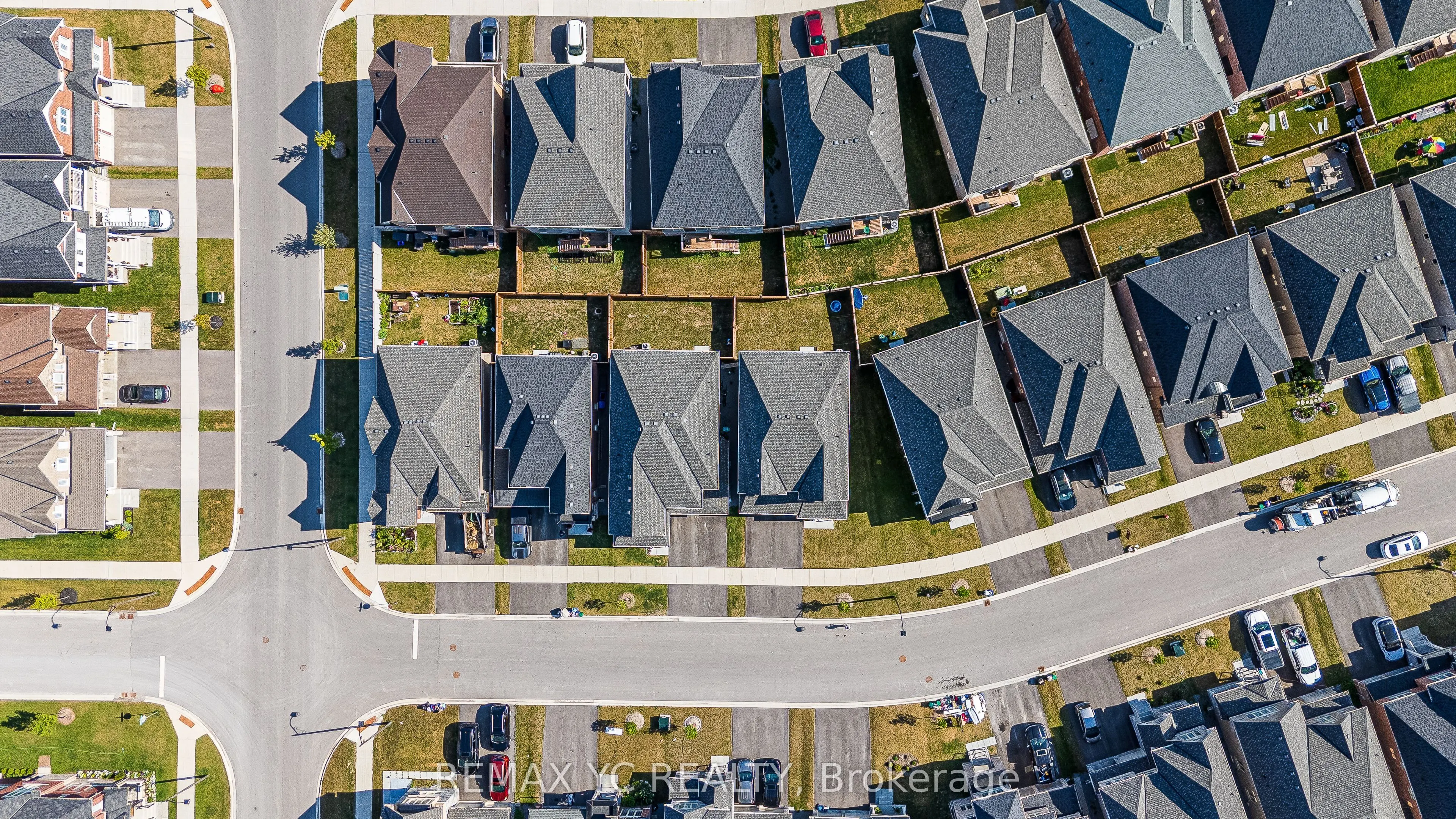 17 Hitching Post Lane