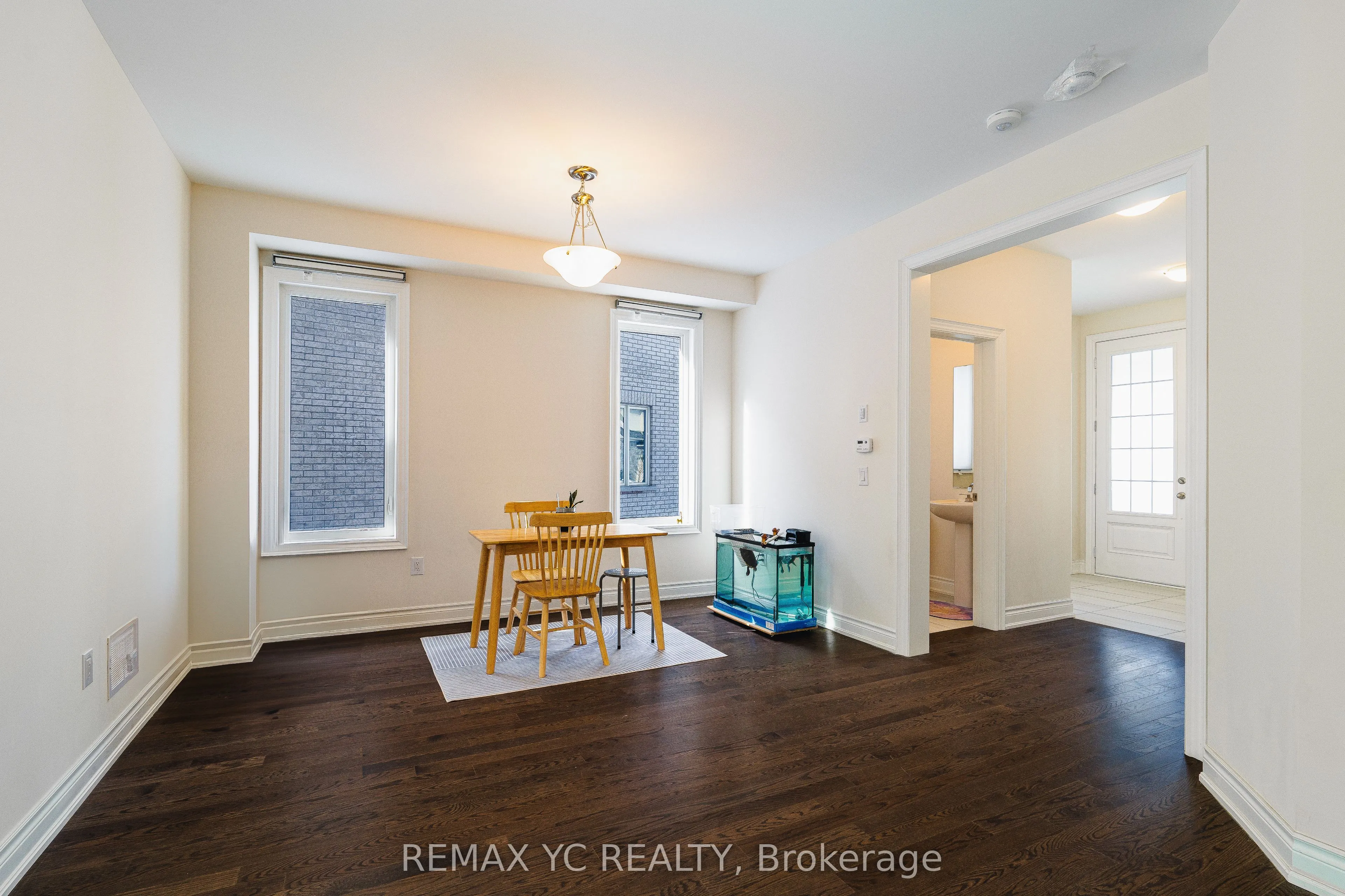 17 Hitching Post Lane