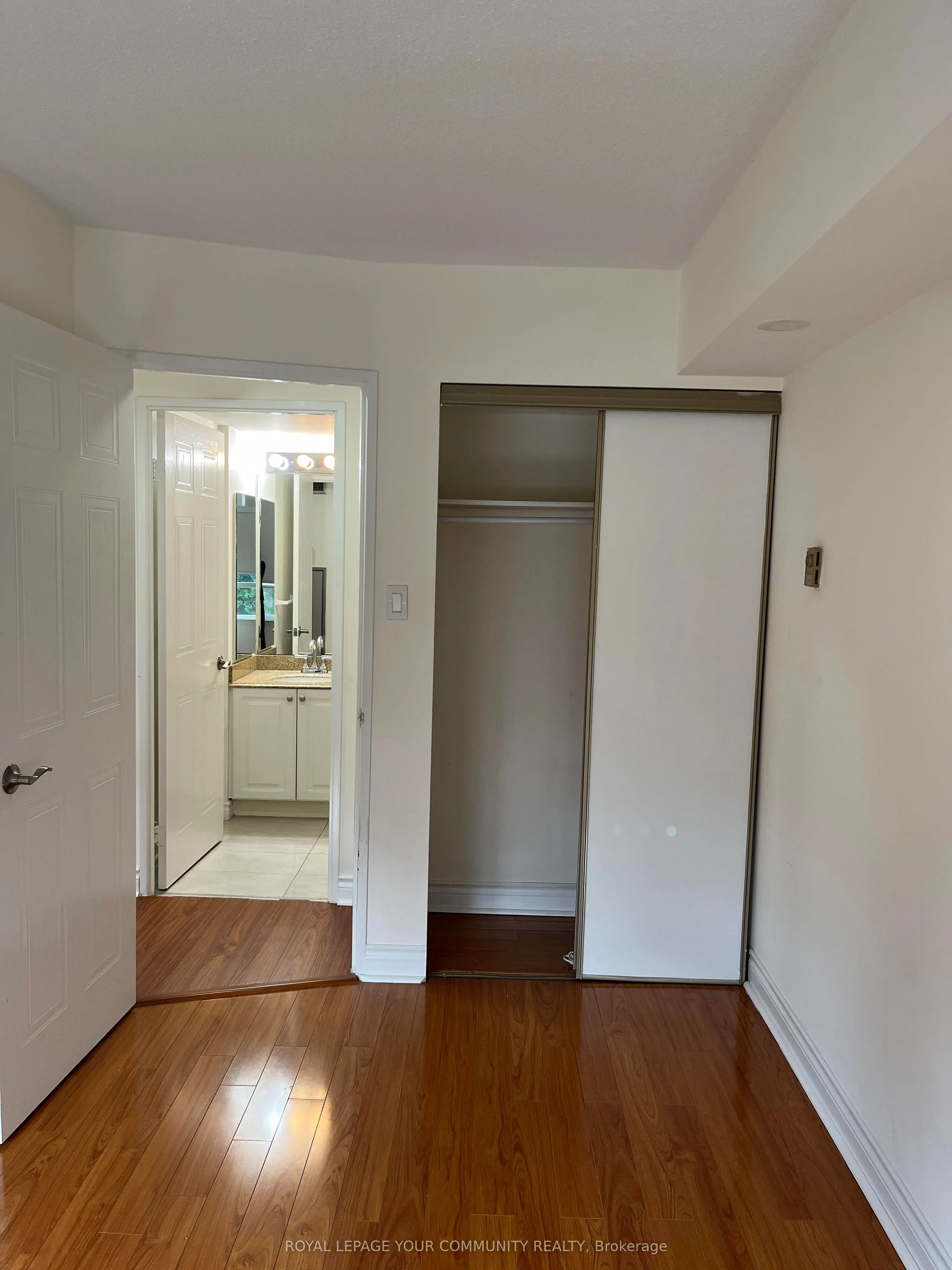 32 Clarissa Drive, #222