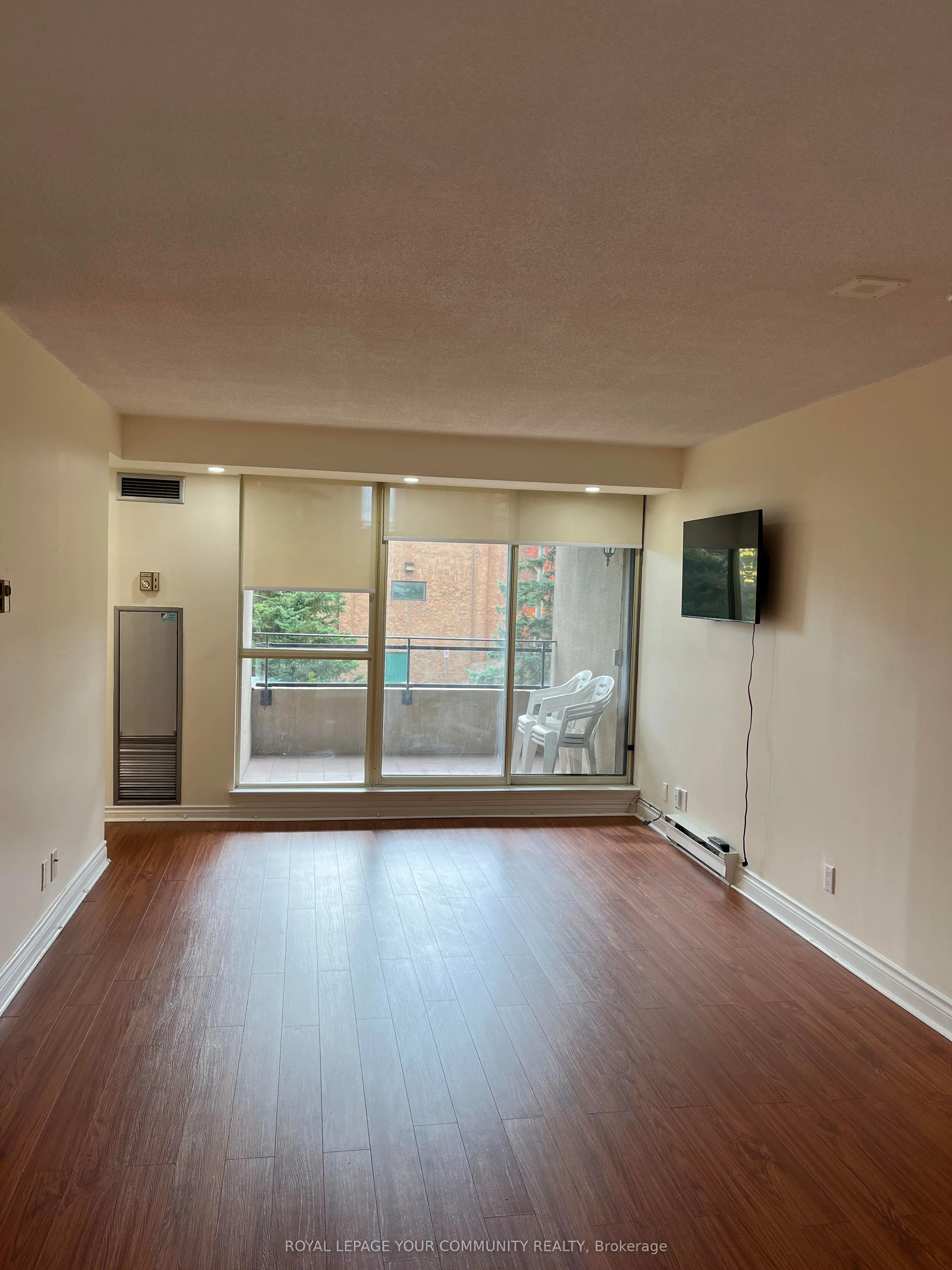 32 Clarissa Drive, #222