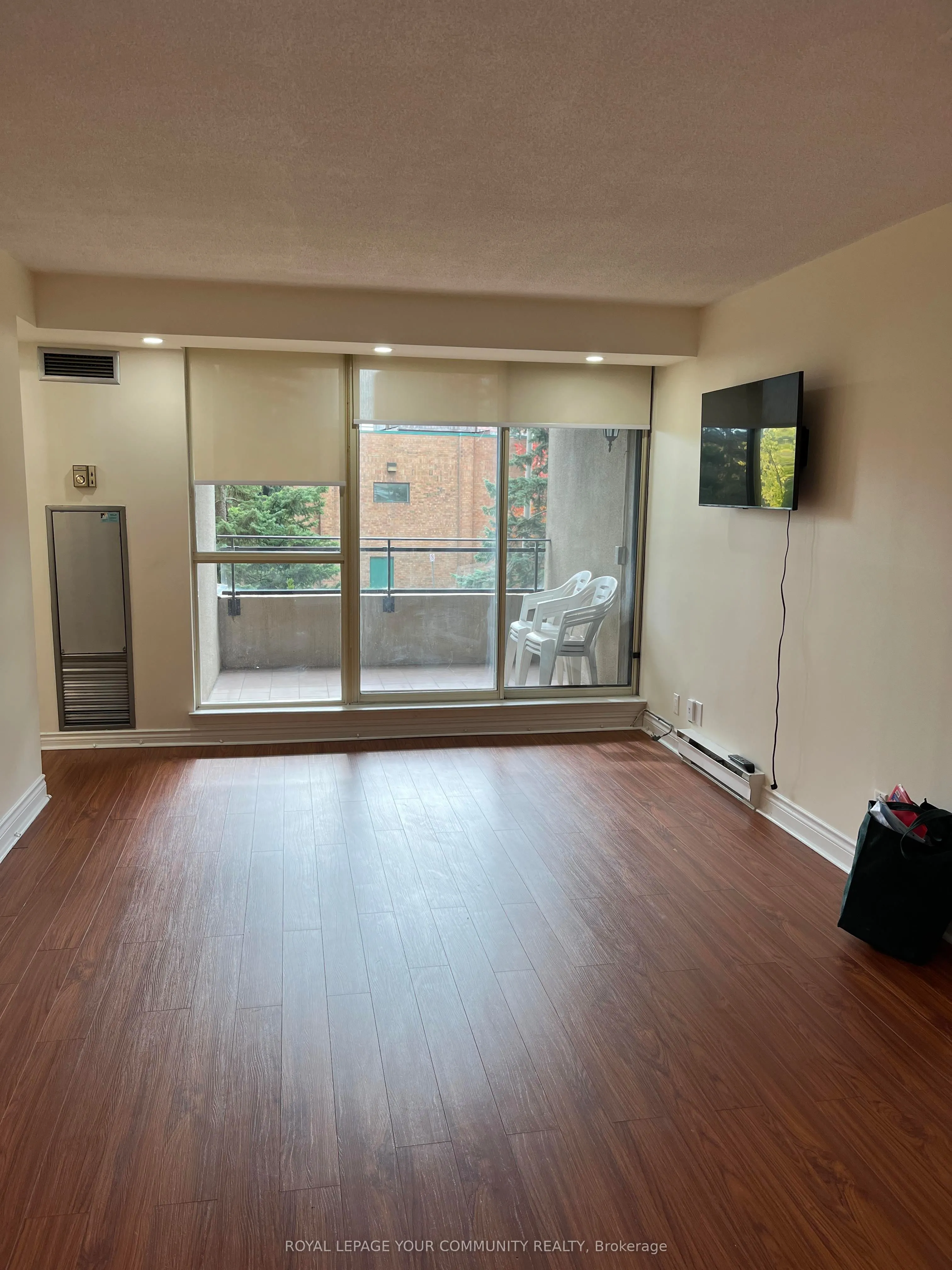 32 Clarissa Drive, #222