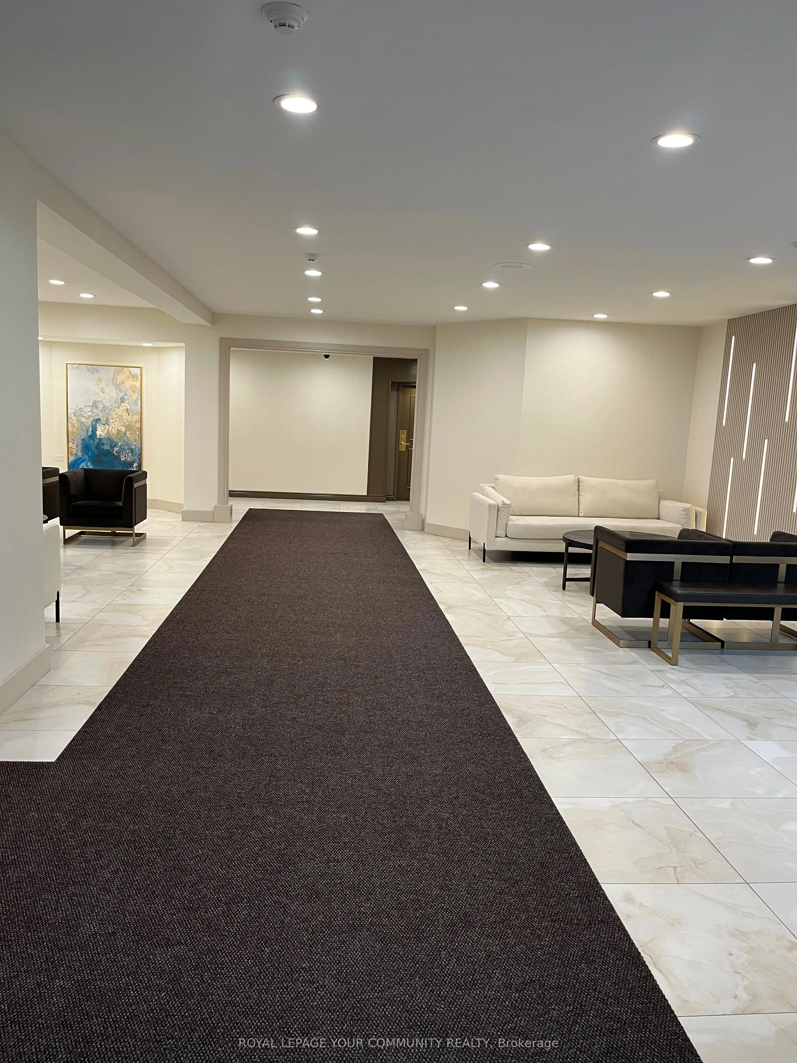 32 Clarissa Drive, #222