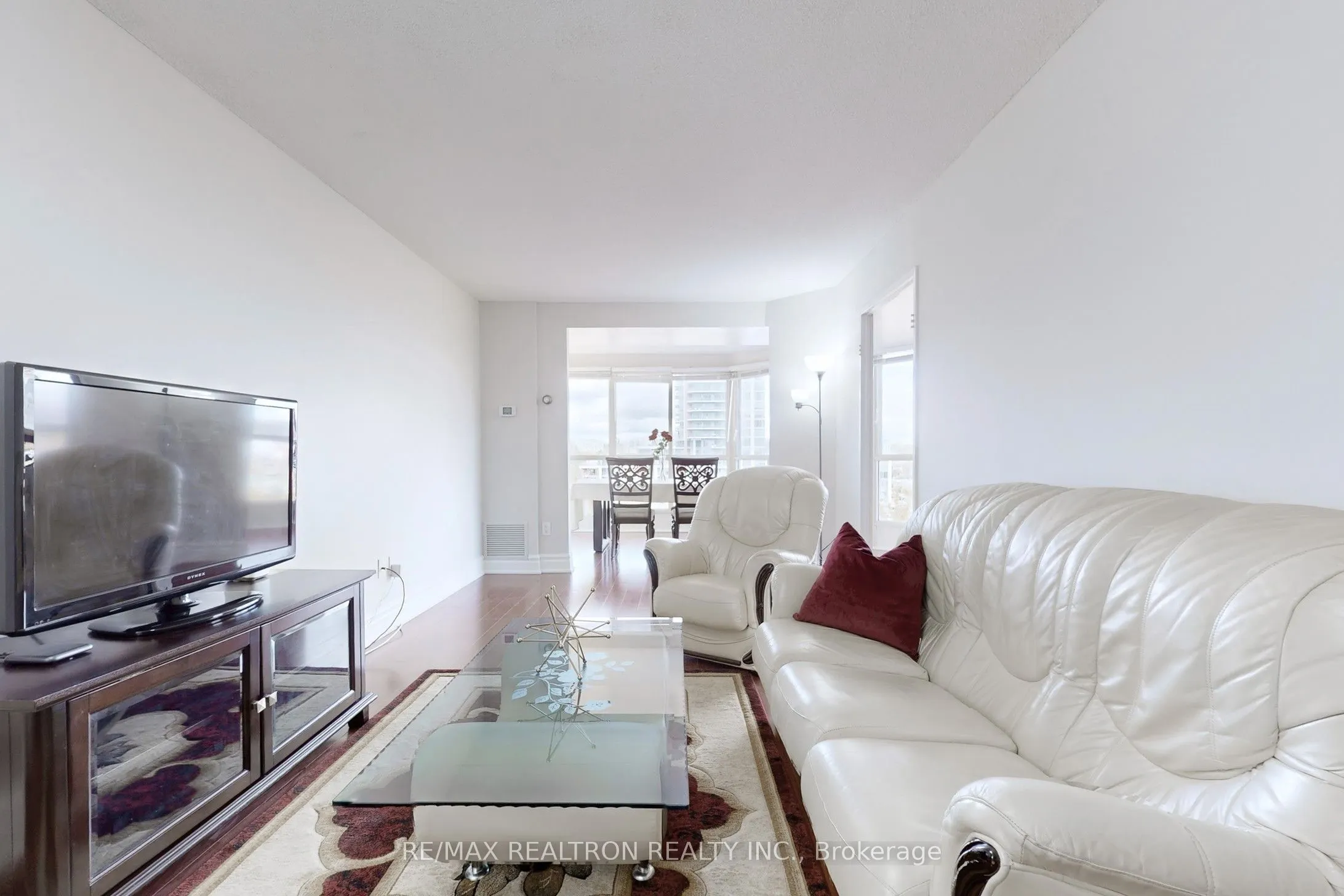 5 Weldrick Road W, #703