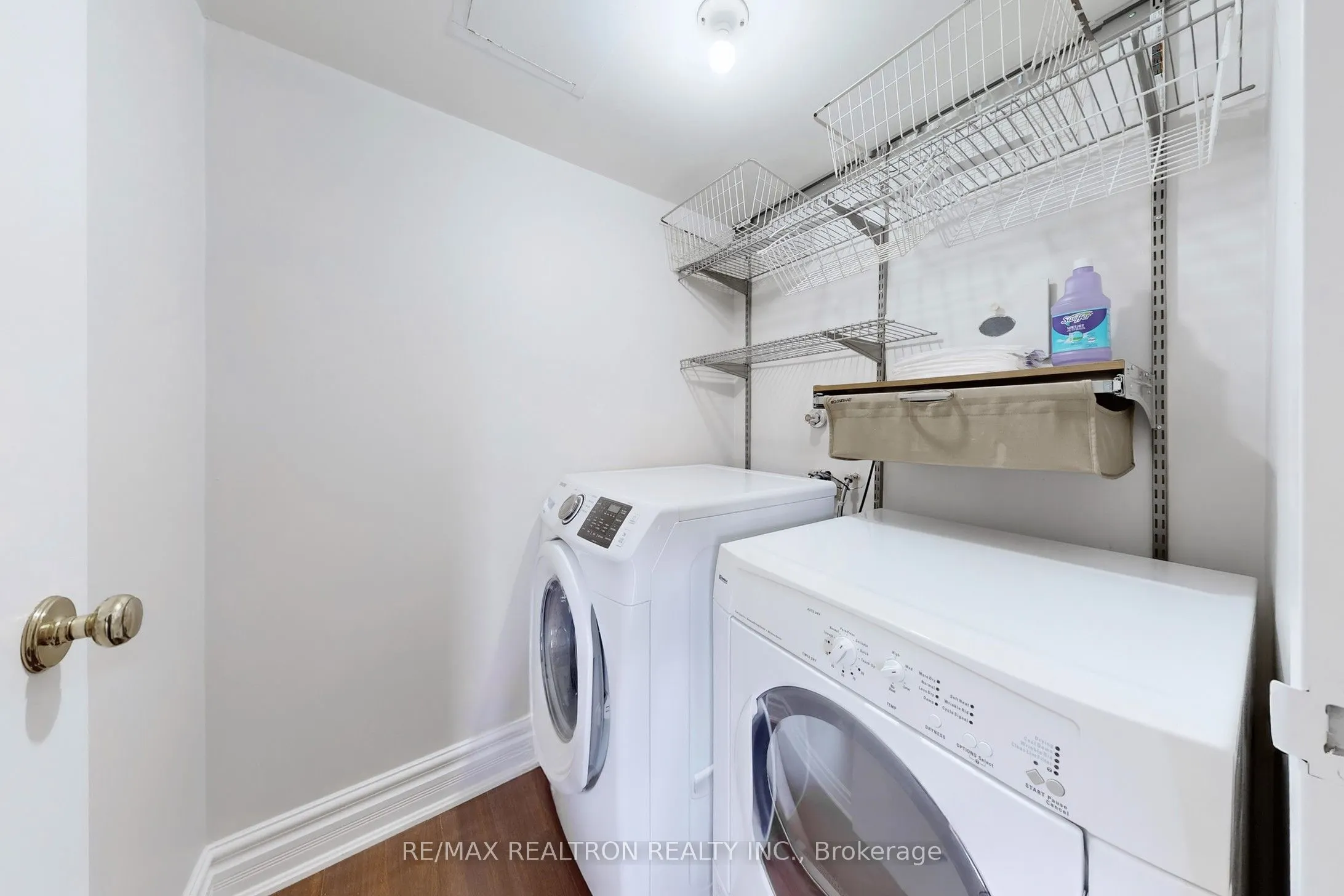 5 Weldrick Road W, #703