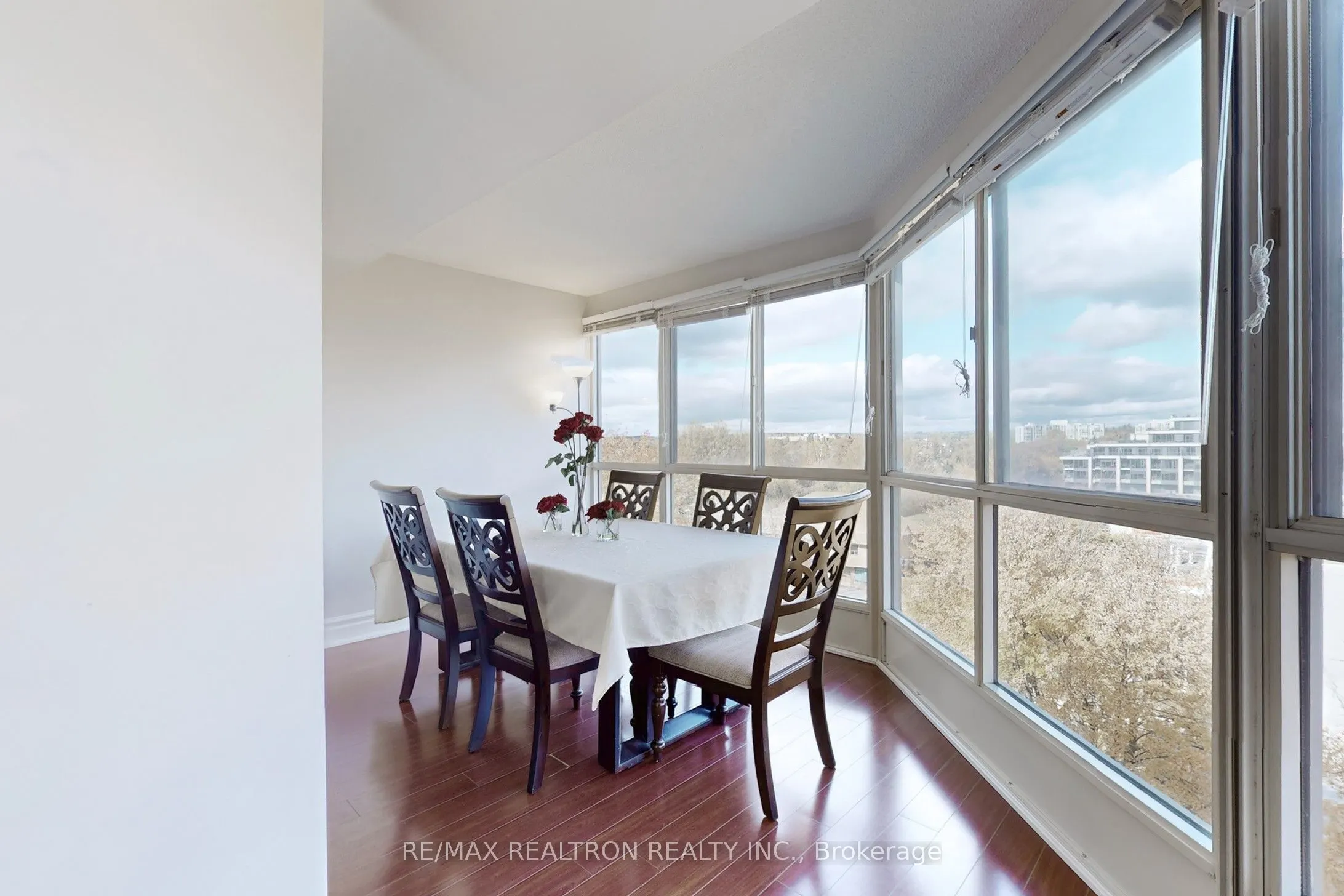 5 Weldrick Road W, #703