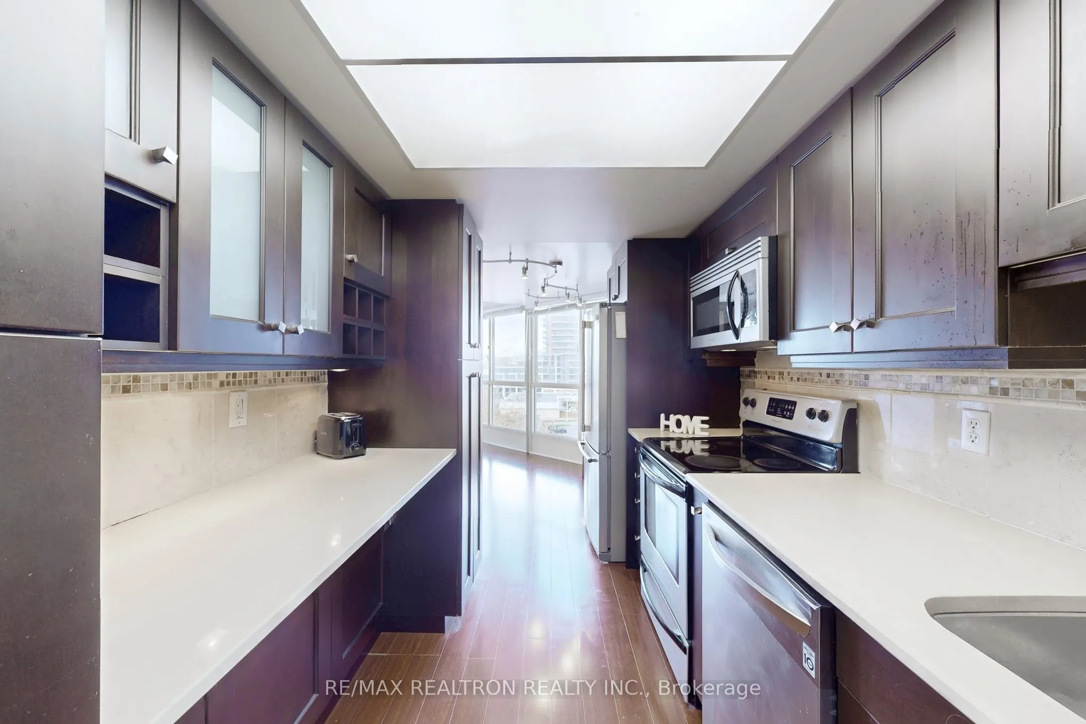 5 Weldrick Road W, #703