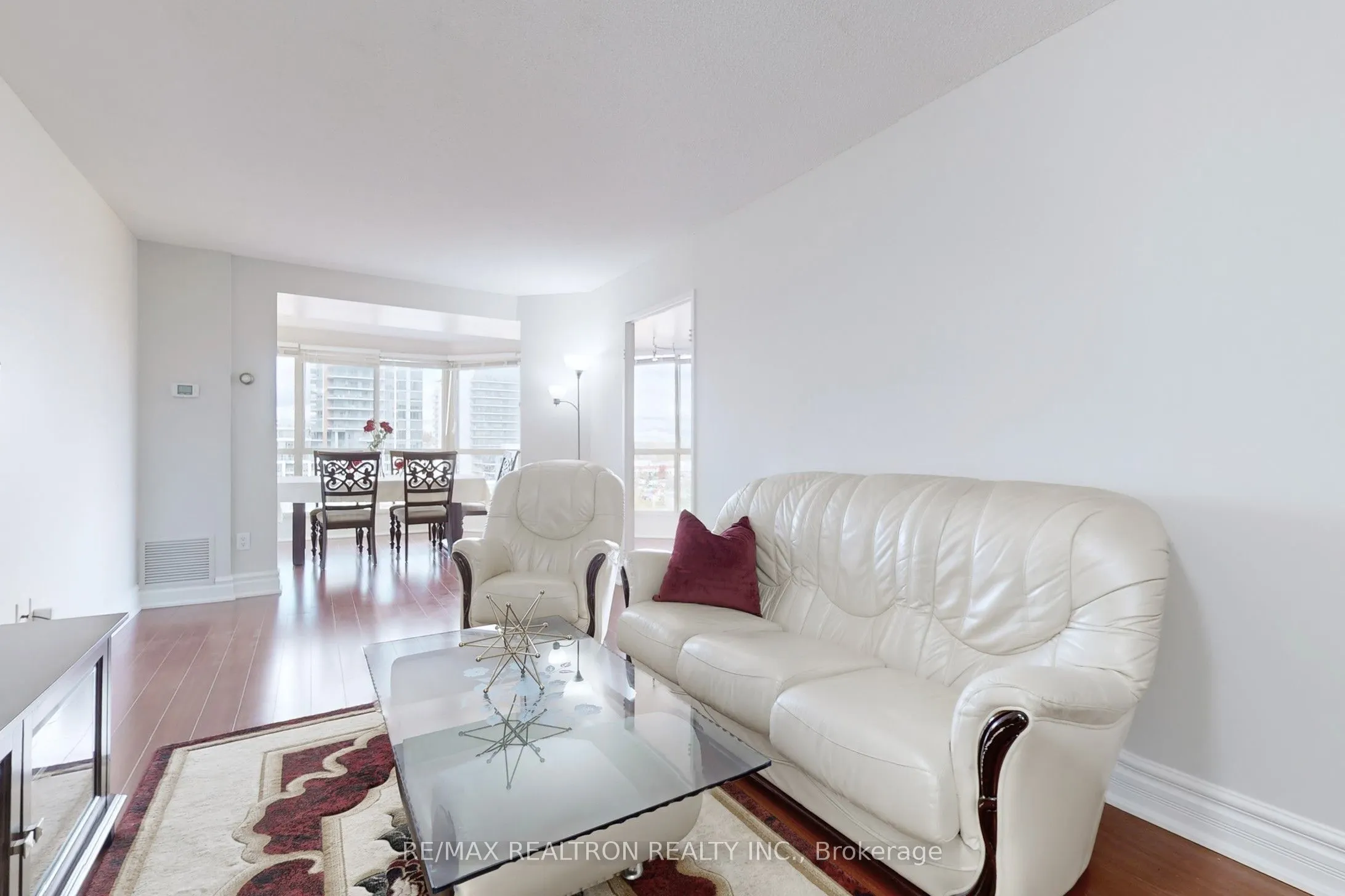 5 Weldrick Road W, #703