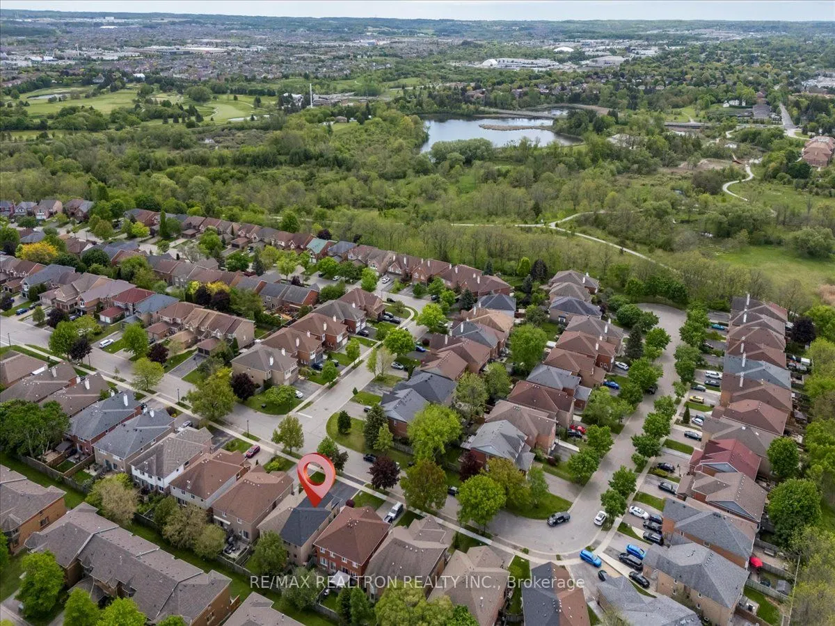 75 Widdifield Avenue