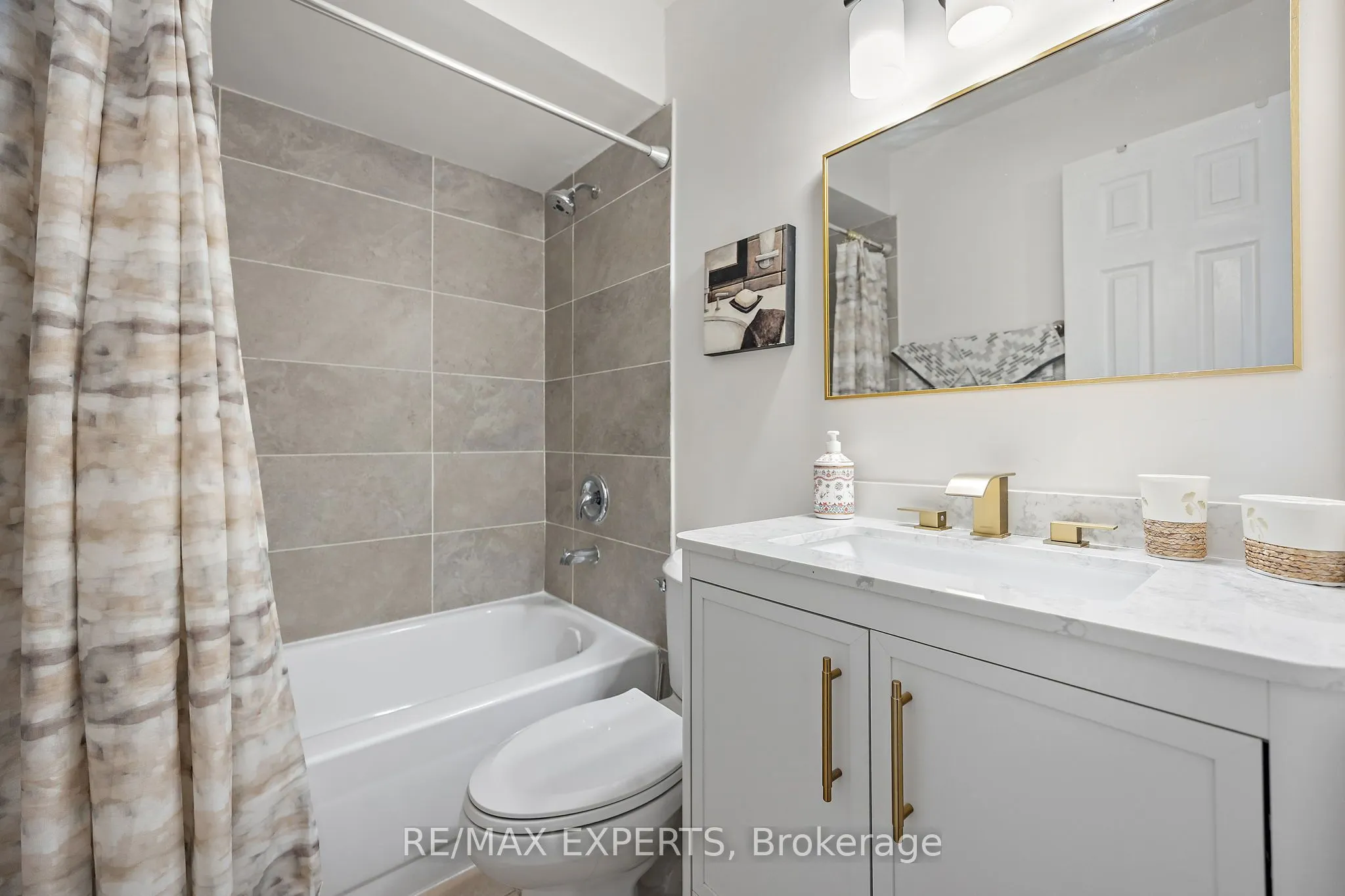 242 Milestone Crescent, #115